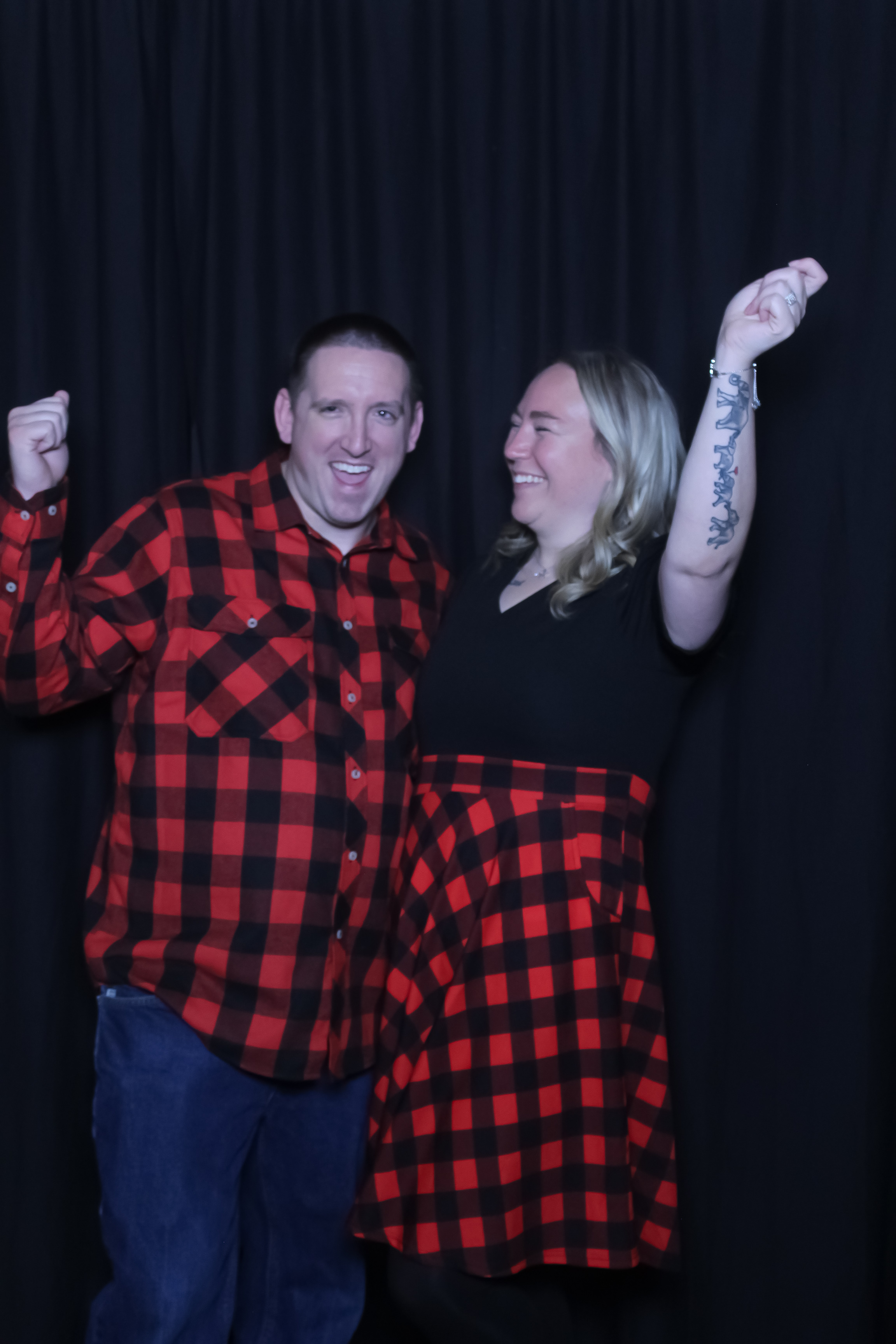 MVG Adult Holiday Party | View more photos from the event at gallery.photoboothcincy.com/u/PhotoBoothCincy/MVG-Adult-Holiday-Party