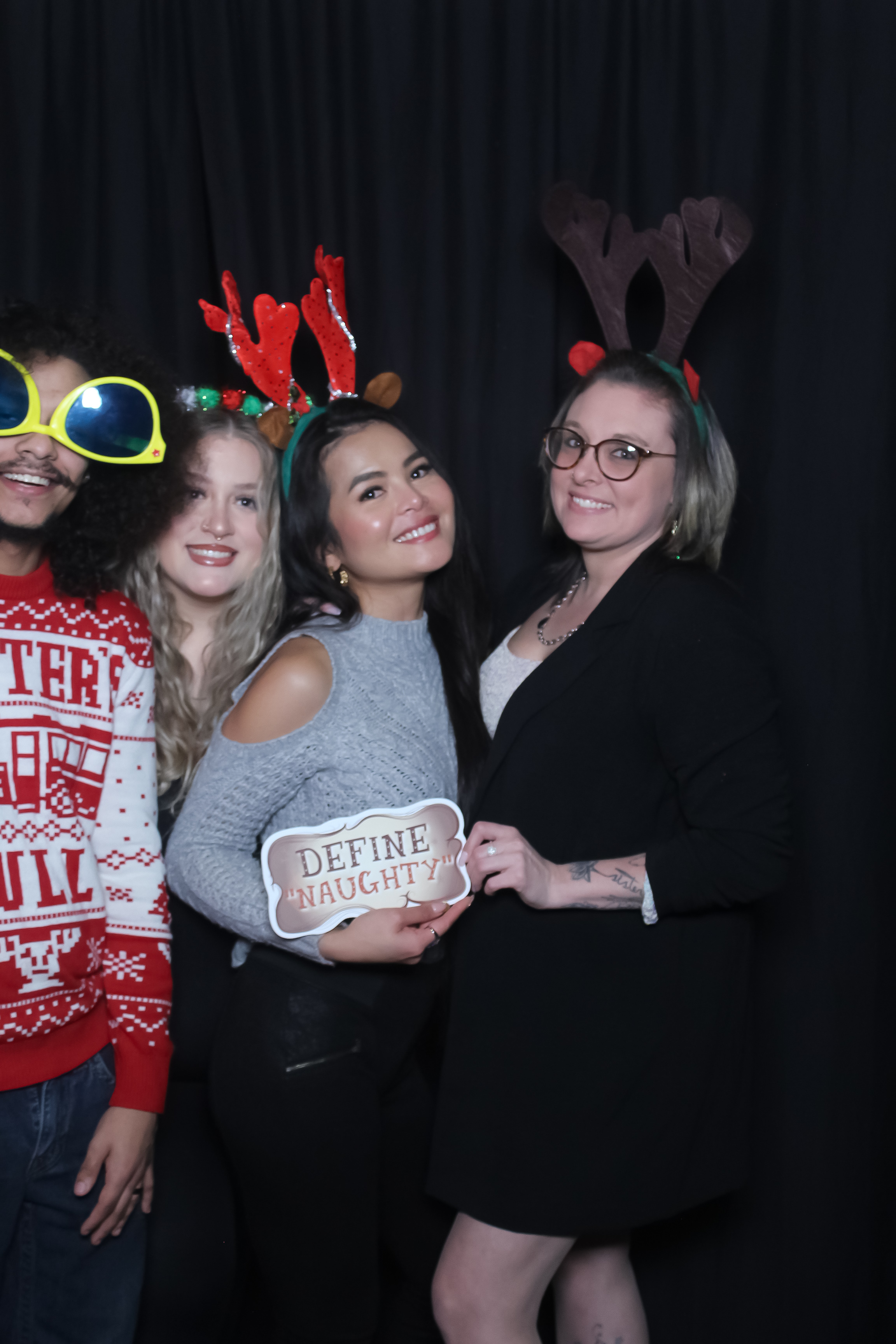 MVG Adult Holiday Party | View more photos from the event at gallery.photoboothcincy.com/u/PhotoBoothCincy/MVG-Adult-Holiday-Party