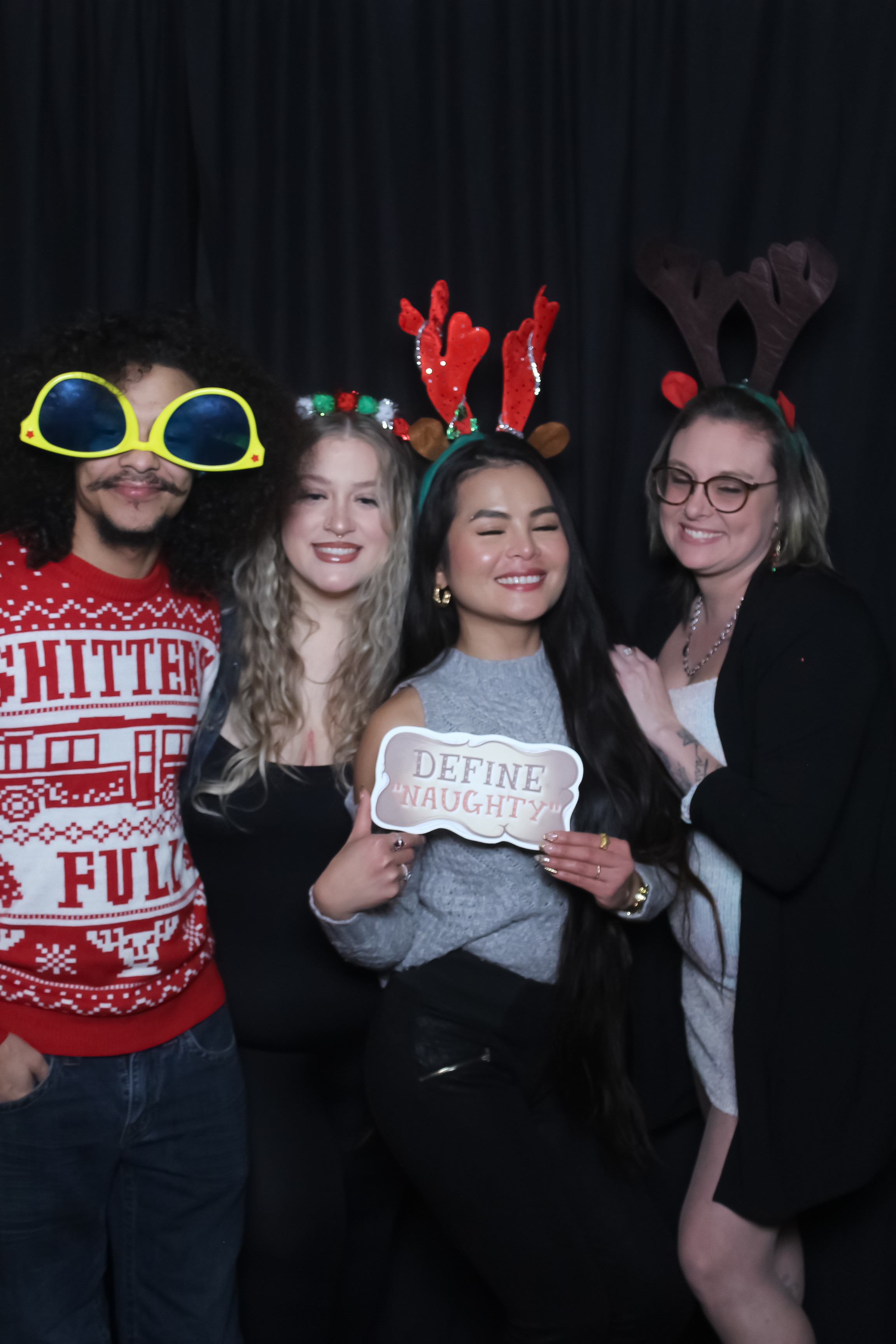 MVG Adult Holiday Party | View more photos from the event at gallery.photoboothcincy.com/u/PhotoBoothCincy/MVG-Adult-Holiday-Party
