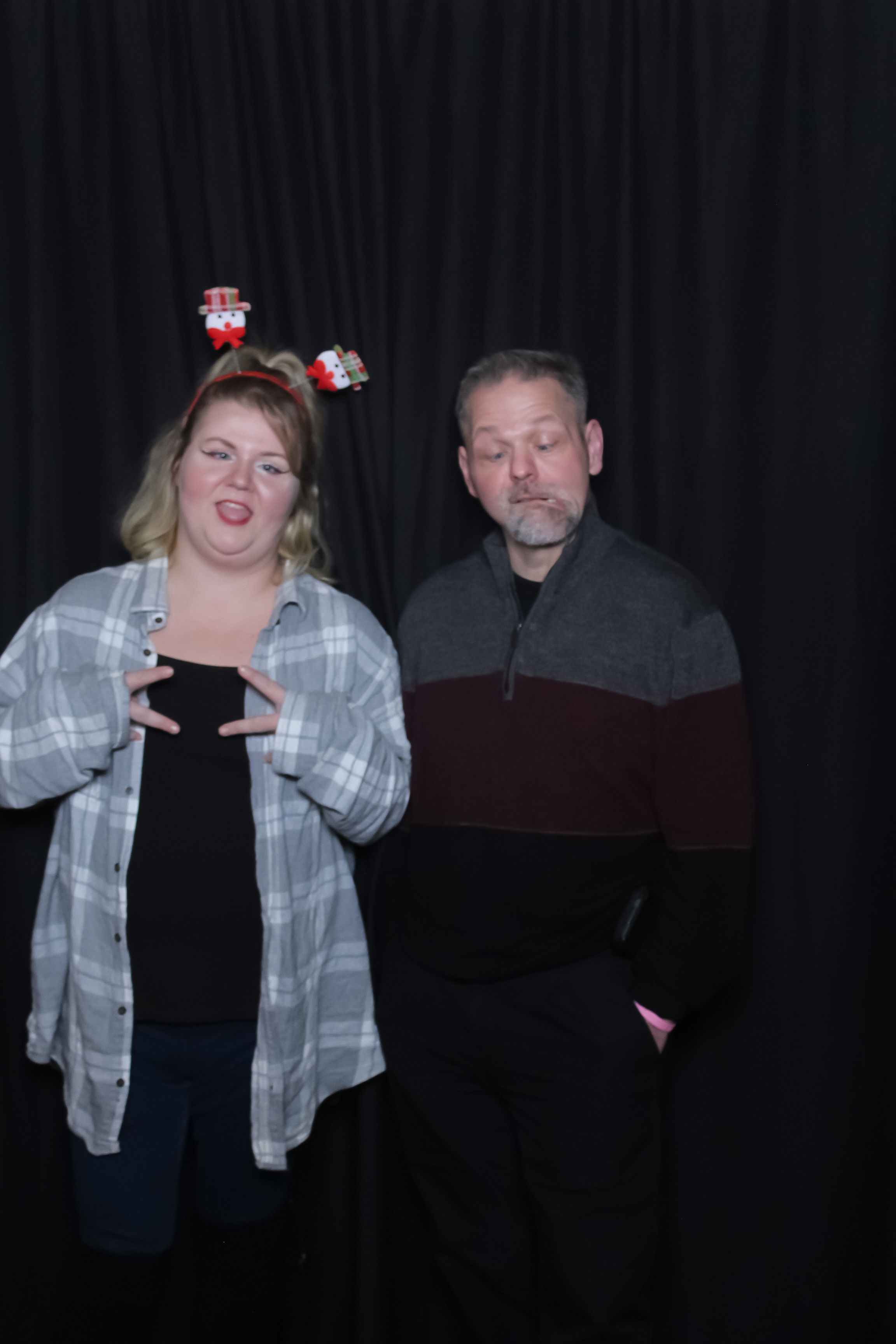 MVG Adult Holiday Party | View more photos from the event at gallery.photoboothcincy.com/u/PhotoBoothCincy/MVG-Adult-Holiday-Party