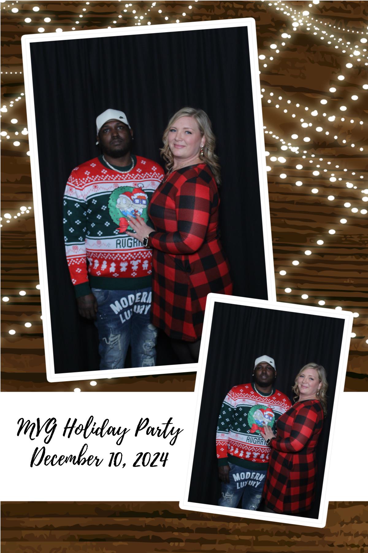 MVG Adult Holiday Party | View more photos from the event at gallery.photoboothcincy.com/u/PhotoBoothCincy/MVG-Adult-Holiday-Party