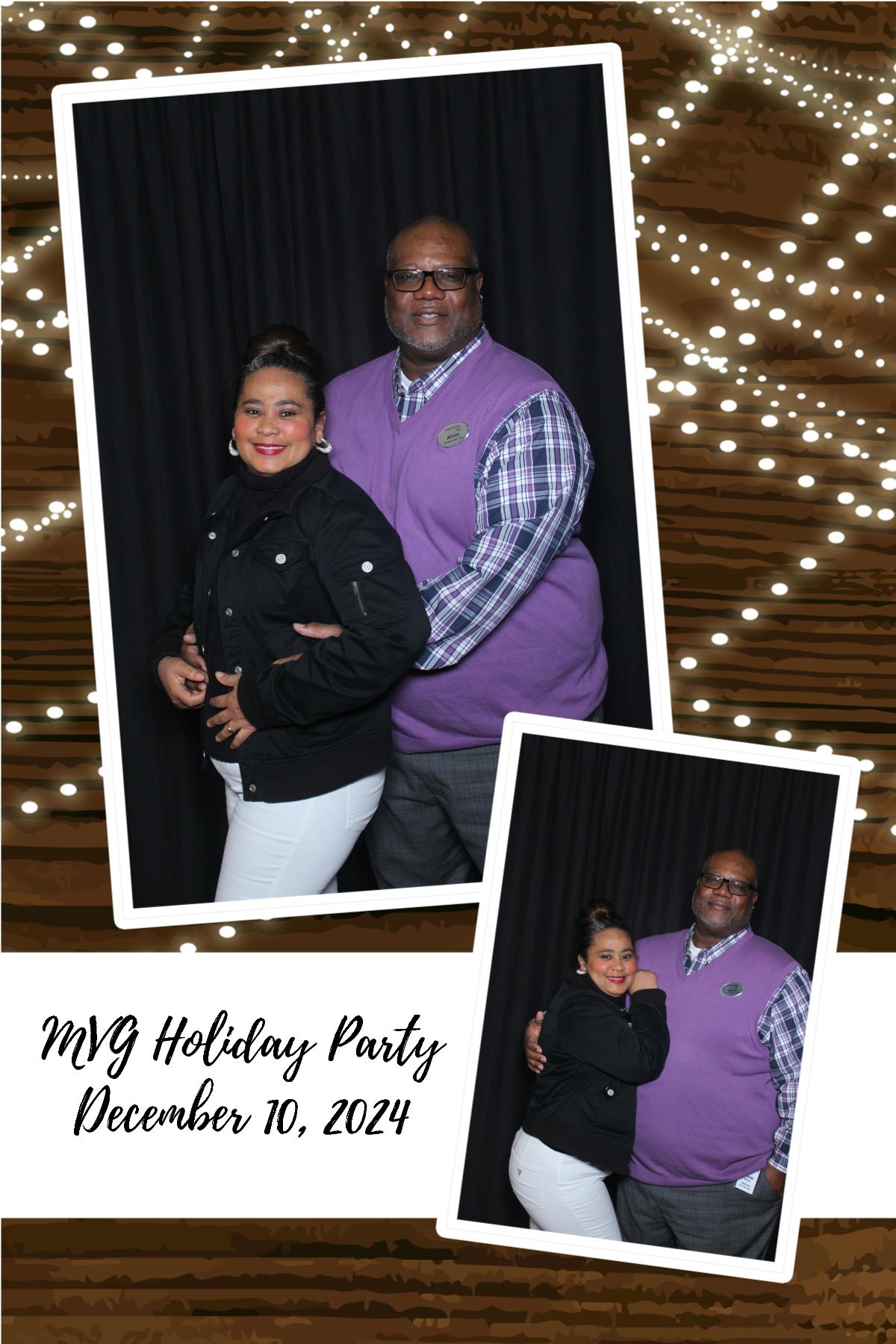 MVG Adult Holiday Party | View more photos from the event at gallery.photoboothcincy.com/u/PhotoBoothCincy/MVG-Adult-Holiday-Party