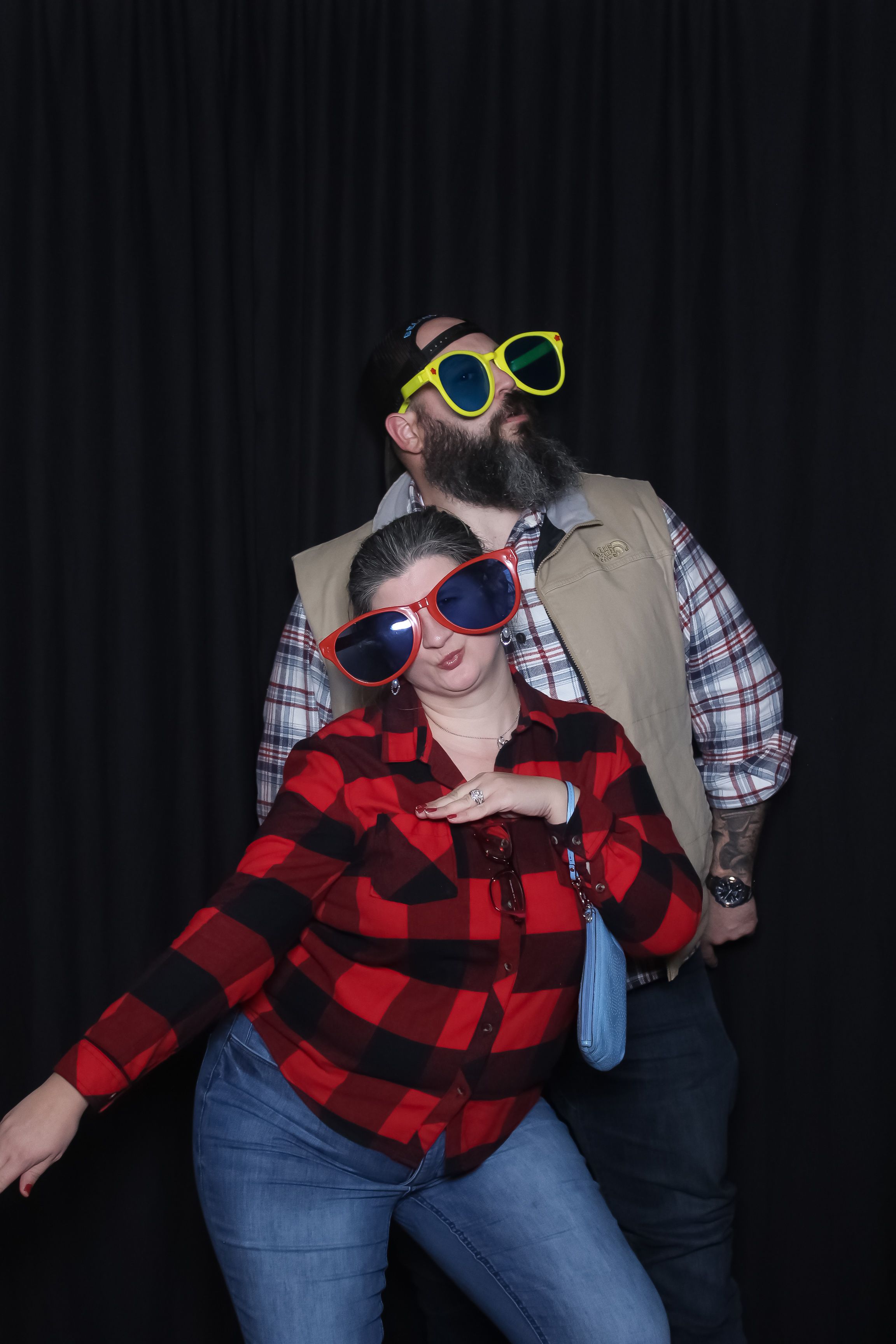 MVG Adult Holiday Party | View more photos from the event at gallery.photoboothcincy.com/u/PhotoBoothCincy/MVG-Adult-Holiday-Party