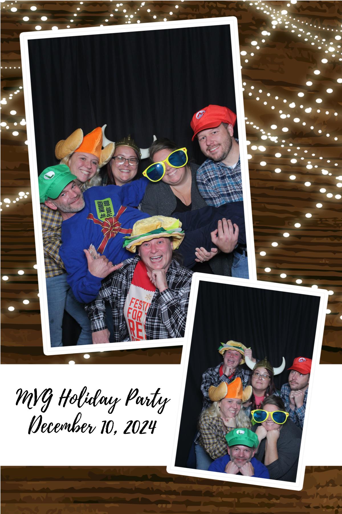 MVG Adult Holiday Party | View more photos from the event at gallery.photoboothcincy.com/u/PhotoBoothCincy/MVG-Adult-Holiday-Party