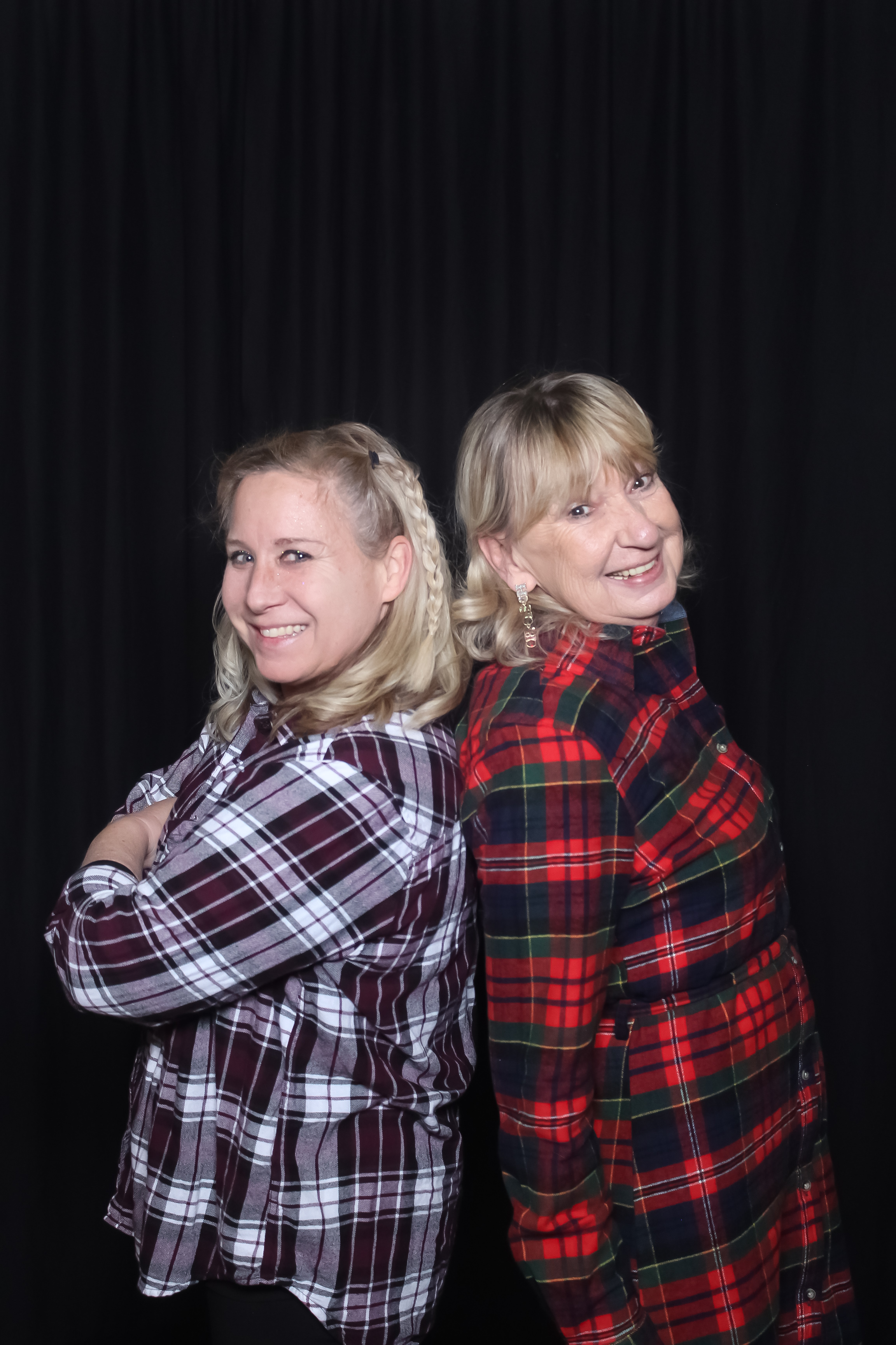 MVG Adult Holiday Party | View more photos from the event at gallery.photoboothcincy.com/u/PhotoBoothCincy/MVG-Adult-Holiday-Party