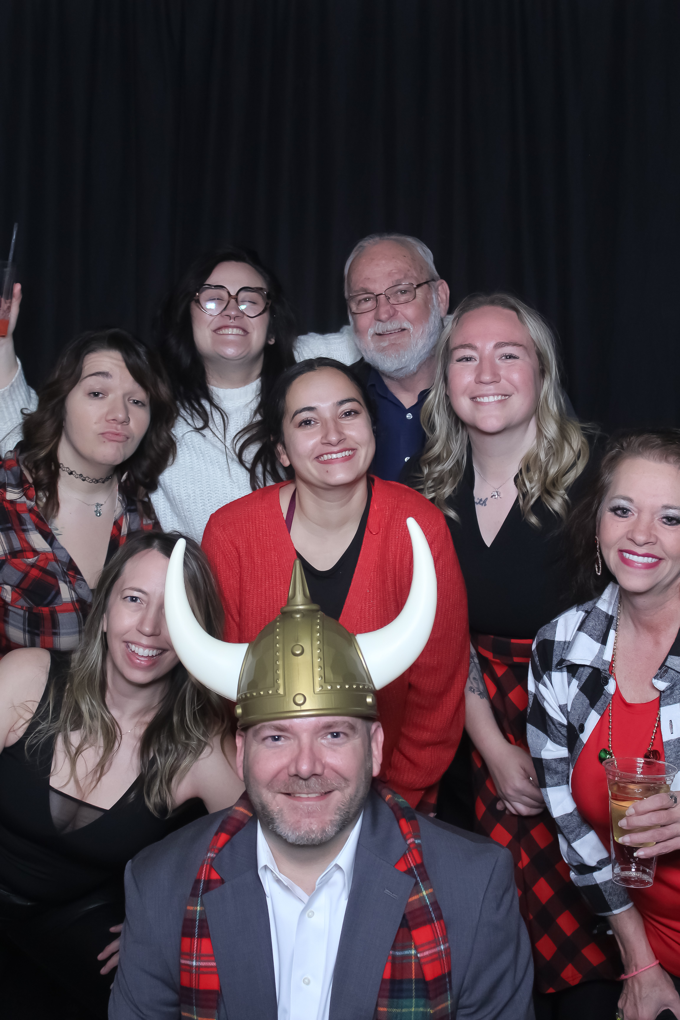 MVG Adult Holiday Party | View more photos from the event at gallery.photoboothcincy.com/u/PhotoBoothCincy/MVG-Adult-Holiday-Party