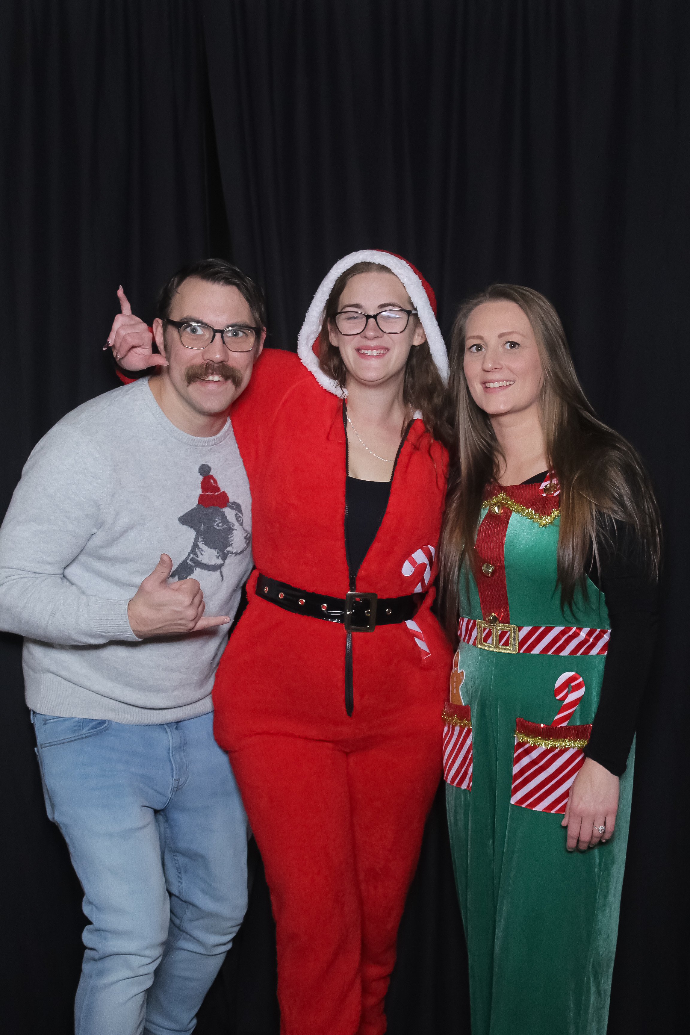 MVG Adult Holiday Party | View more photos from the event at gallery.photoboothcincy.com/u/PhotoBoothCincy/MVG-Adult-Holiday-Party