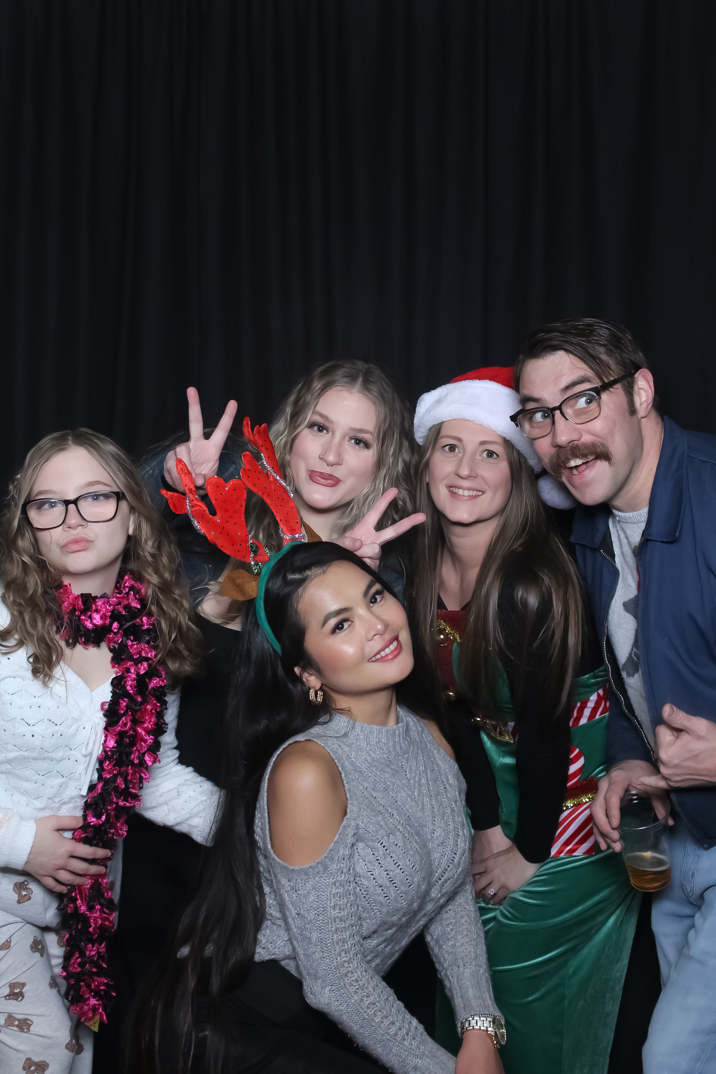 MVG Adult Holiday Party | View more photos from the event at gallery.photoboothcincy.com/u/PhotoBoothCincy/MVG-Adult-Holiday-Party