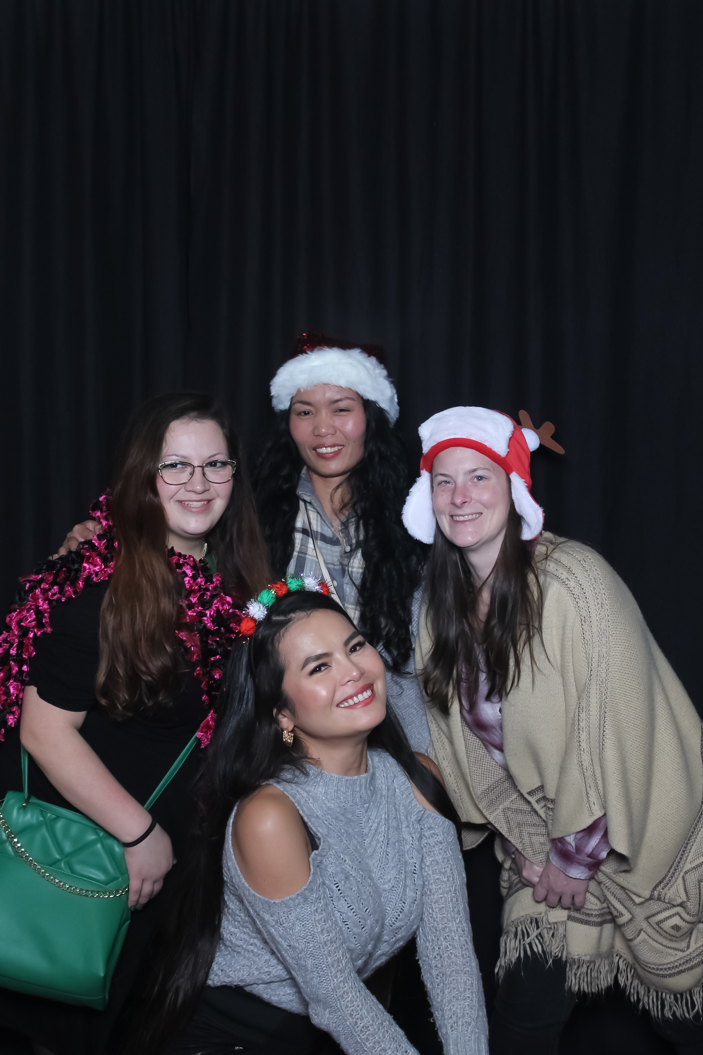 MVG Adult Holiday Party | View more photos from the event at gallery.photoboothcincy.com/u/PhotoBoothCincy/MVG-Adult-Holiday-Party