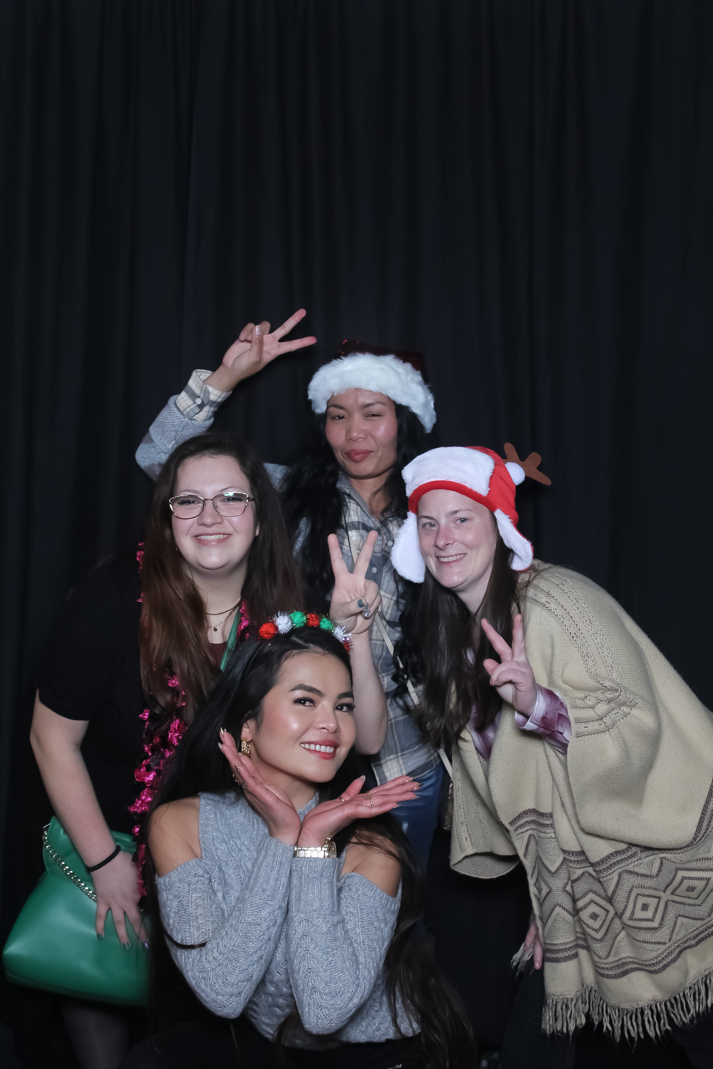 MVG Adult Holiday Party | View more photos from the event at gallery.photoboothcincy.com/u/PhotoBoothCincy/MVG-Adult-Holiday-Party