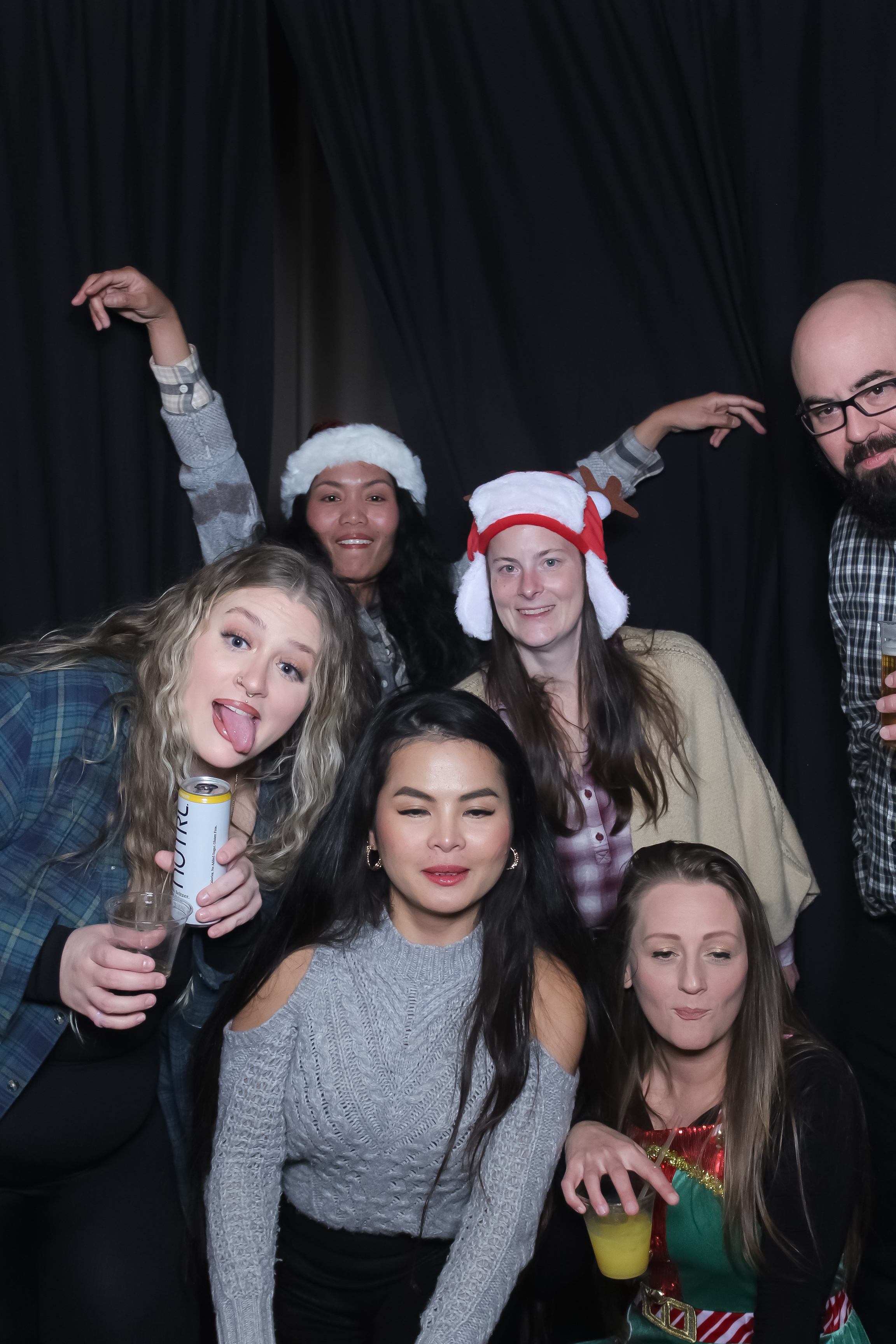 MVG Adult Holiday Party | View more photos from the event at gallery.photoboothcincy.com/u/PhotoBoothCincy/MVG-Adult-Holiday-Party