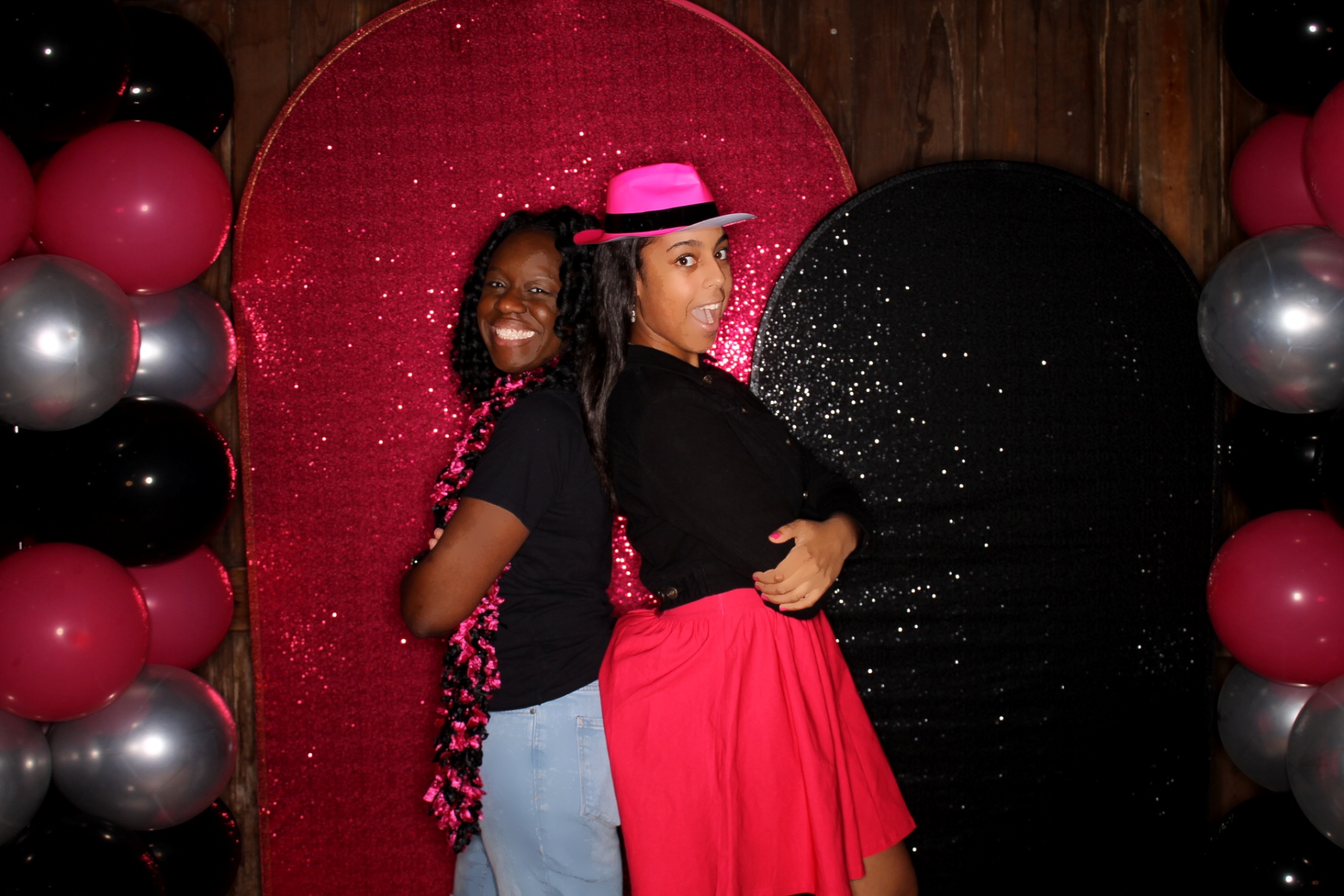 Maddy's Sweet 16!! | View more photos from the event at gallery.photoboothcincy.com/u/PhotoBoothCincy/Maddys-Sweet-16