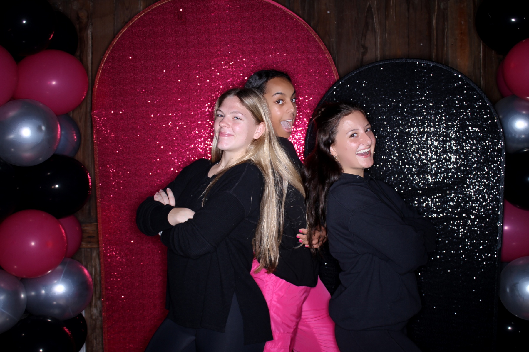 Maddy's Sweet 16!! | View more photos from the event at gallery.photoboothcincy.com/u/PhotoBoothCincy/Maddys-Sweet-16