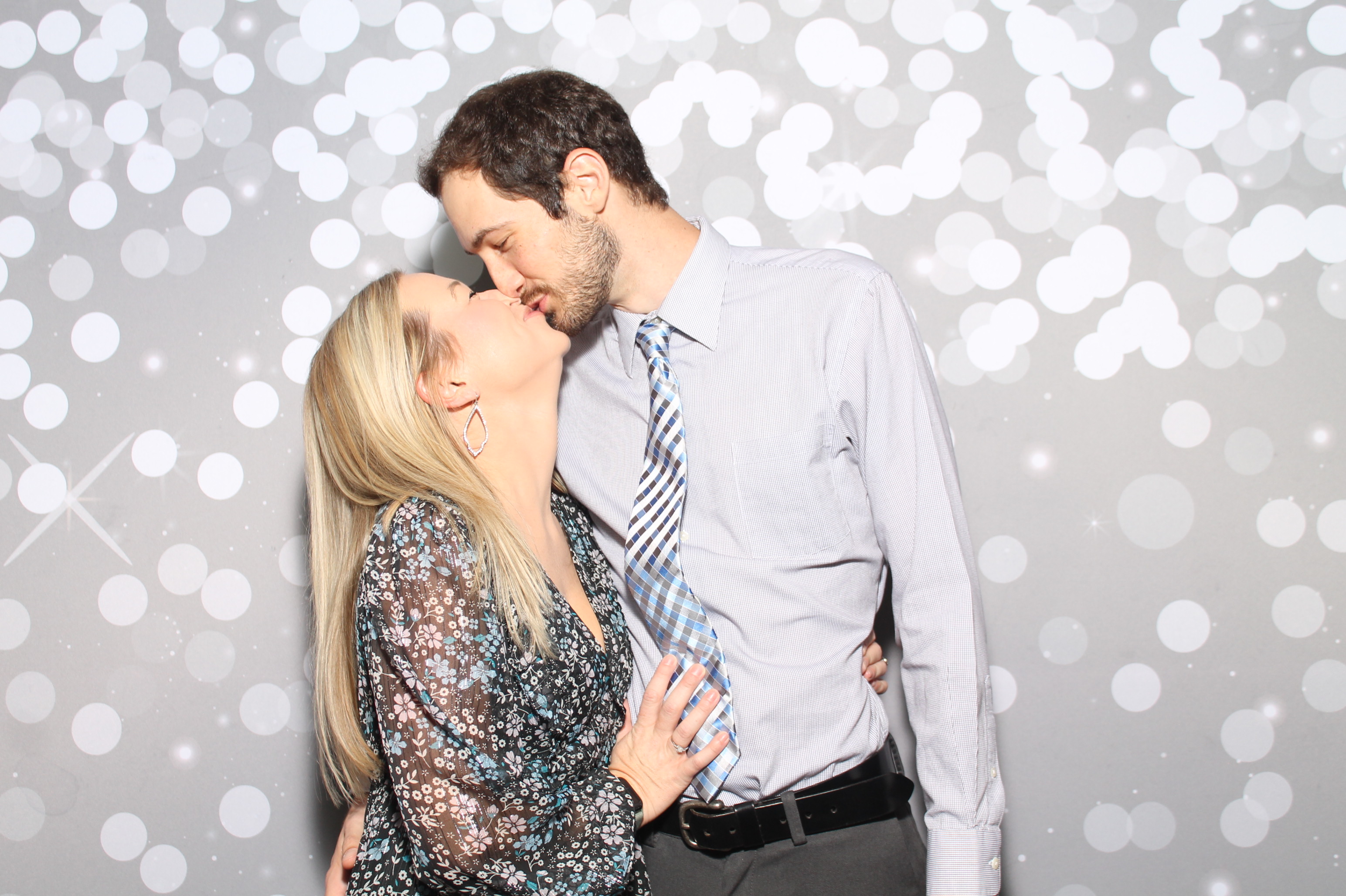 Maggie Keller Wedding Reception | View more photos from the event at gallery.photoboothcincy.com/u/PhotoBoothCincy/Maggie-Keller-Wedding-Reception
