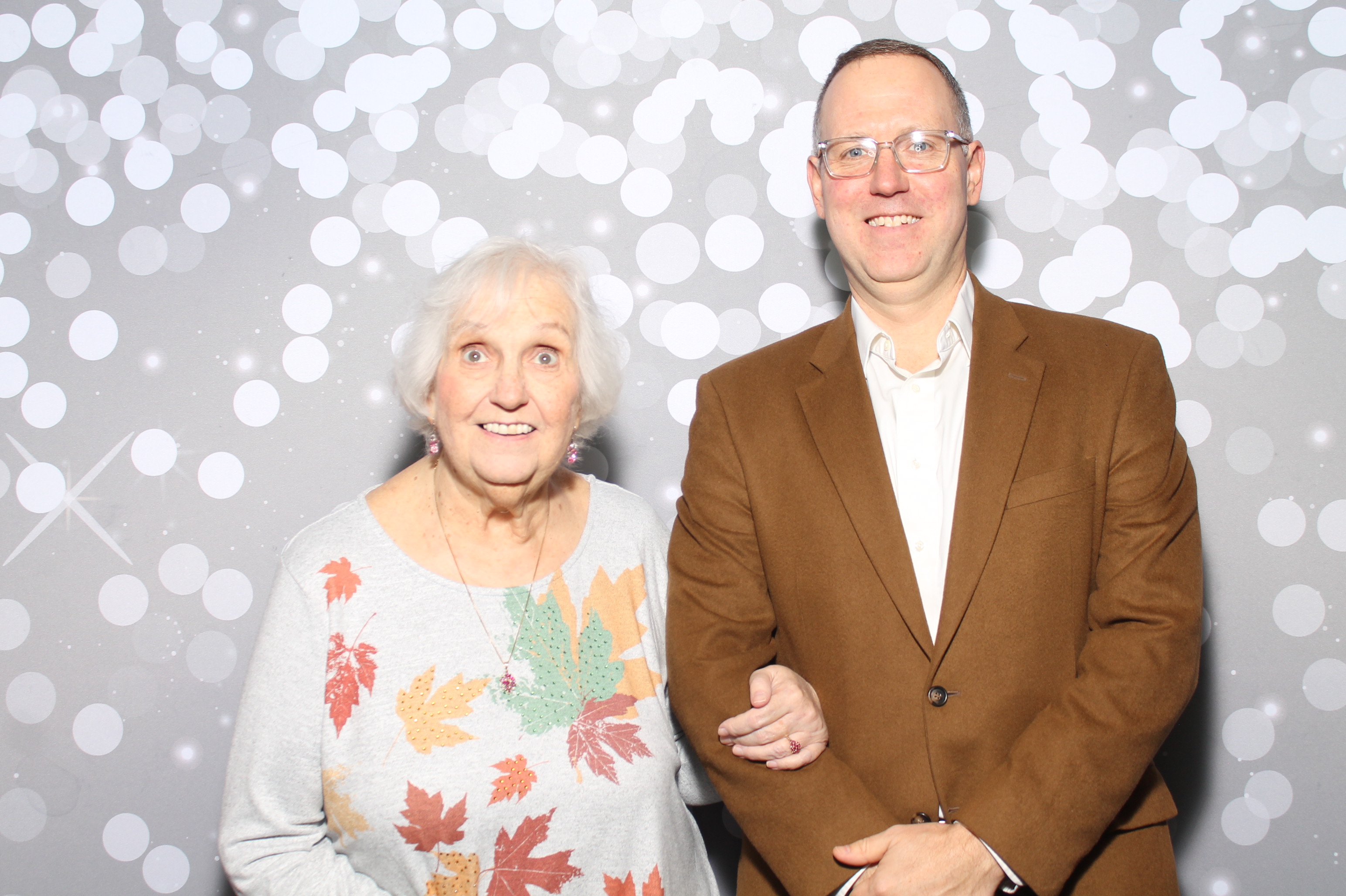 Maggie Keller Wedding Reception | View more photos from the event at gallery.photoboothcincy.com/u/PhotoBoothCincy/Maggie-Keller-Wedding-Reception