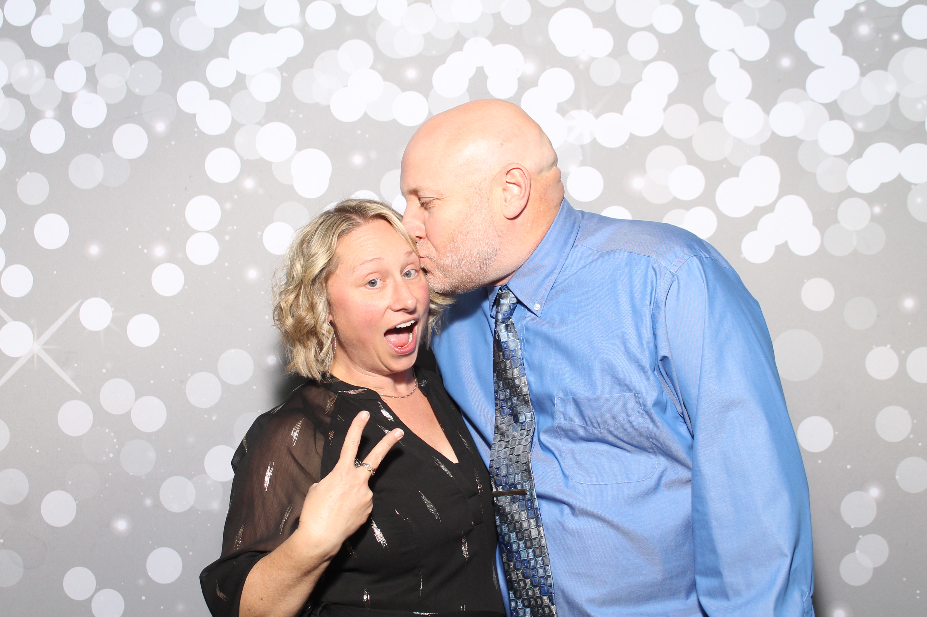 Maggie Keller Wedding Reception | View more photos from the event at gallery.photoboothcincy.com/u/PhotoBoothCincy/Maggie-Keller-Wedding-Reception