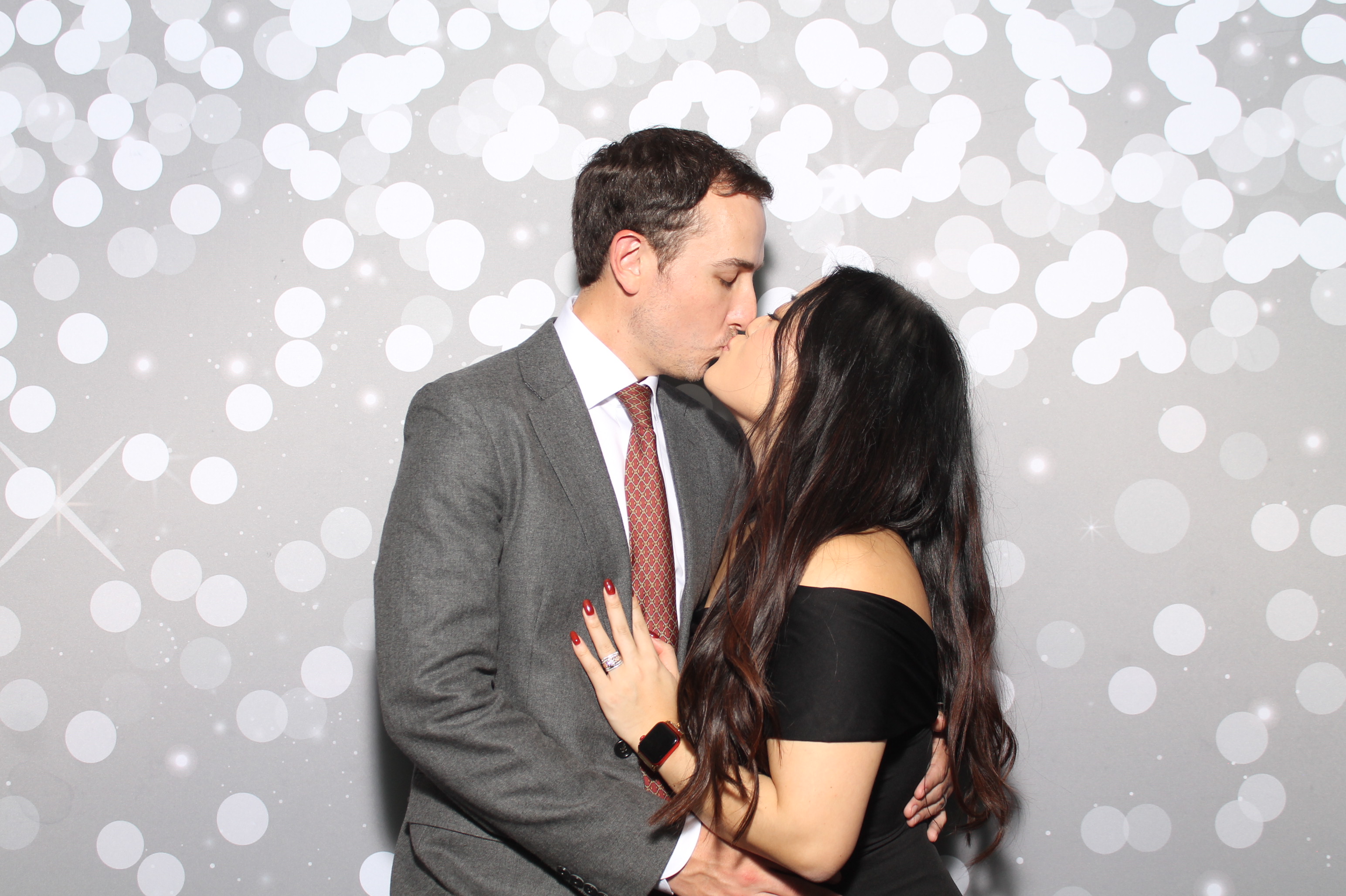 Maggie Keller Wedding Reception | View more photos from the event at gallery.photoboothcincy.com/u/PhotoBoothCincy/Maggie-Keller-Wedding-Reception