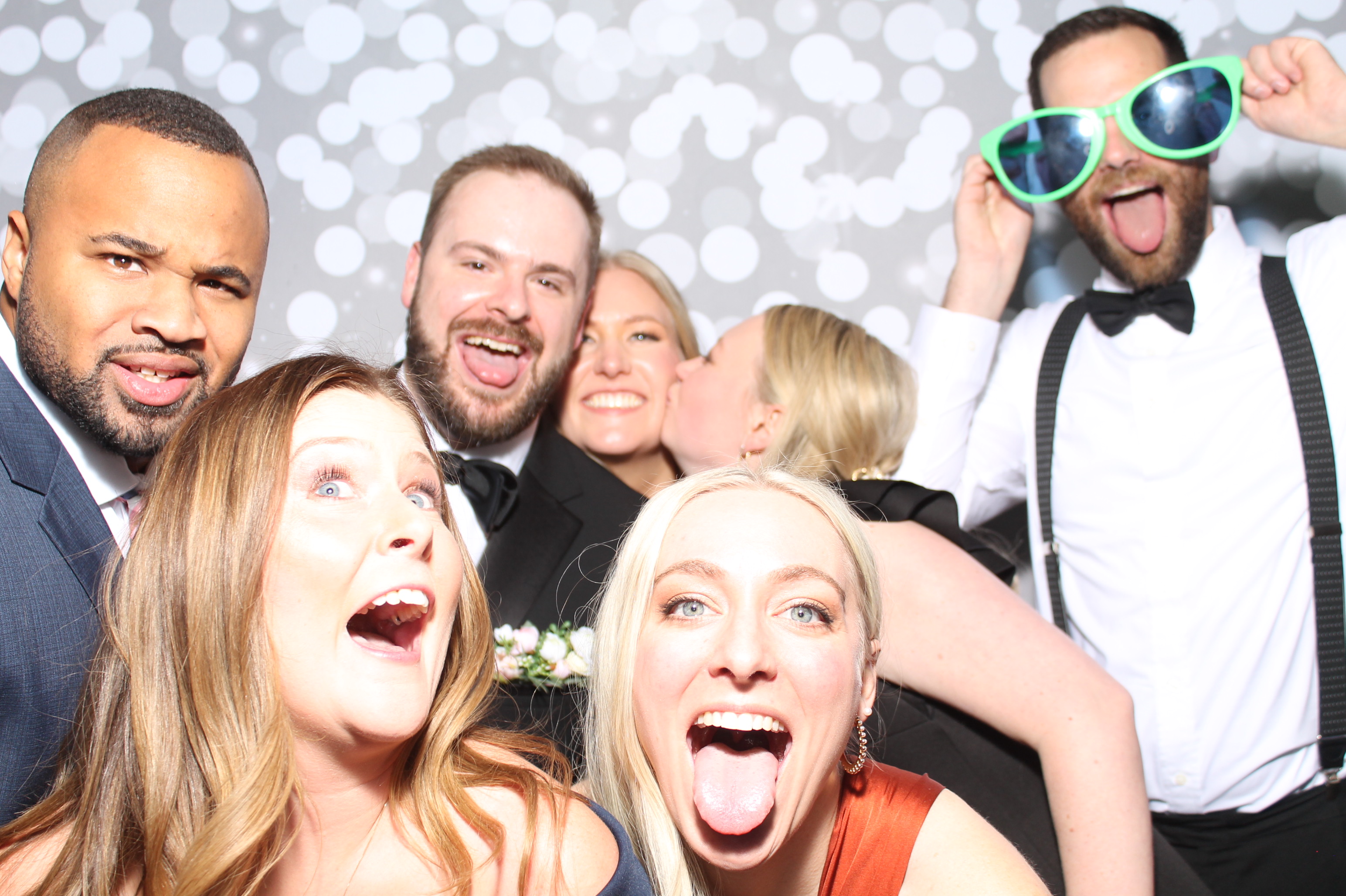Maggie Keller Wedding Reception | View more photos from the event at gallery.photoboothcincy.com/u/PhotoBoothCincy/Maggie-Keller-Wedding-Reception