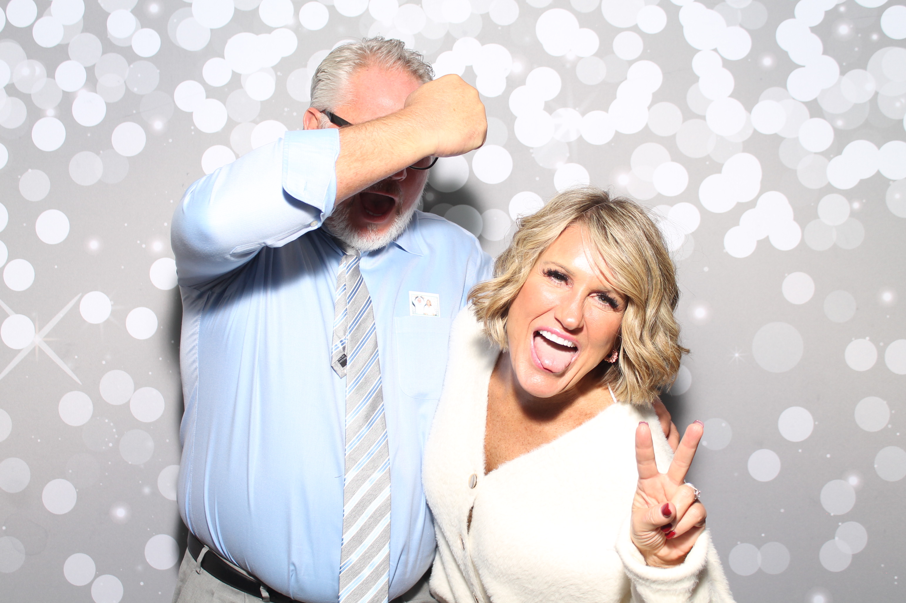 Maggie Keller Wedding Reception | View more photos from the event at gallery.photoboothcincy.com/u/PhotoBoothCincy/Maggie-Keller-Wedding-Reception