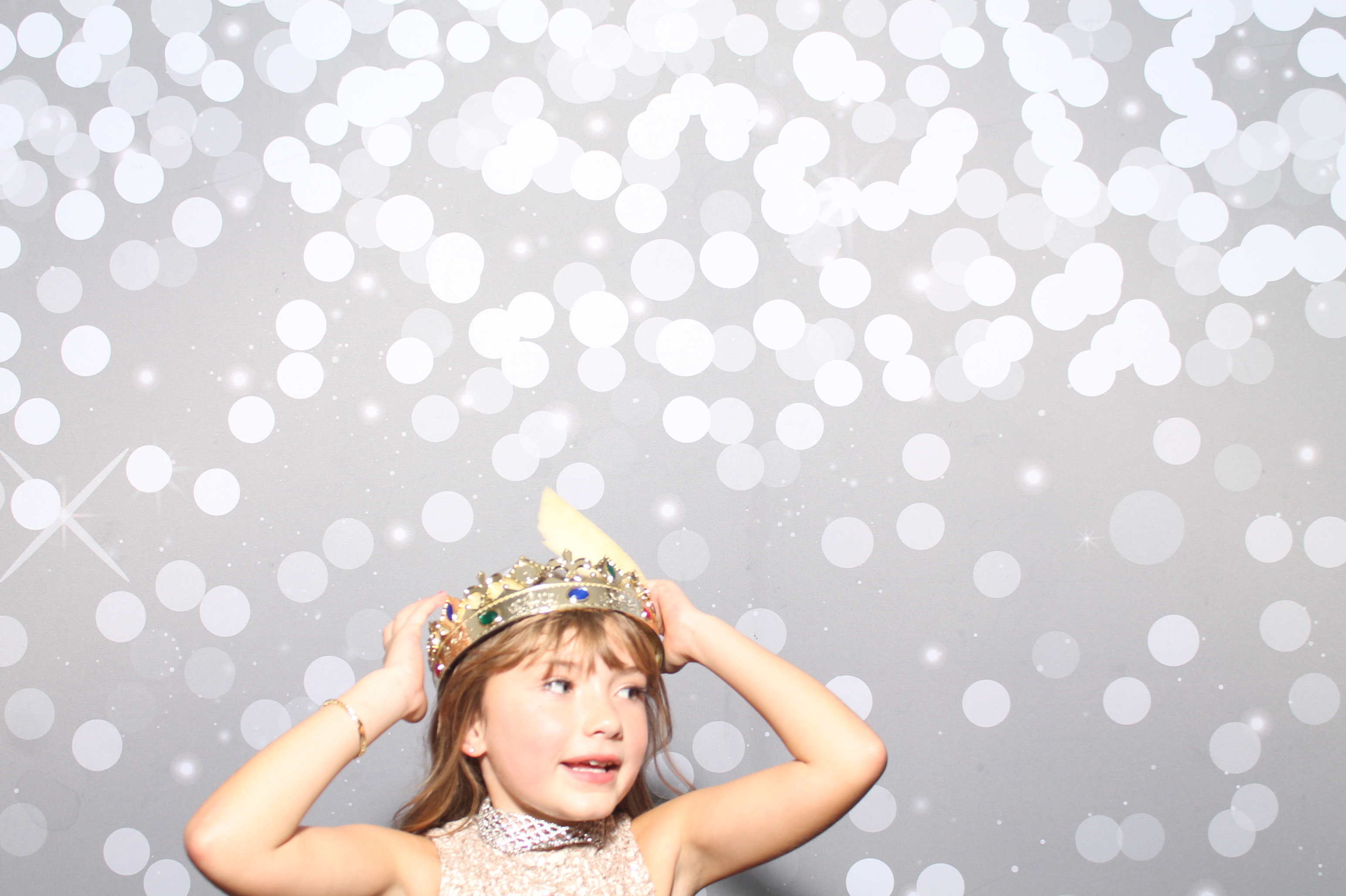 Maggie Keller Wedding Reception | View more photos from the event at gallery.photoboothcincy.com/u/PhotoBoothCincy/Maggie-Keller-Wedding-Reception