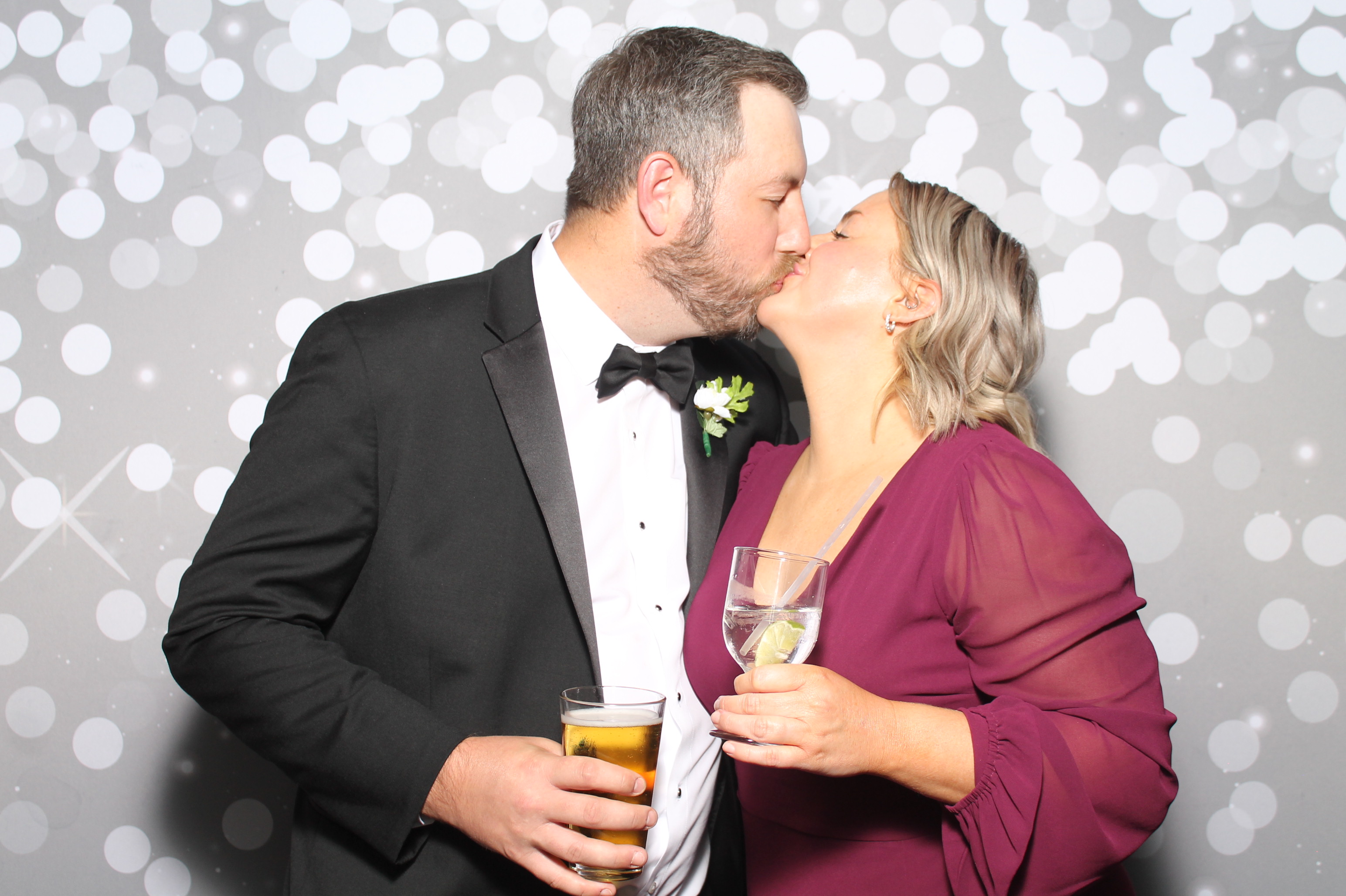 Maggie Keller Wedding Reception | View more photos from the event at gallery.photoboothcincy.com/u/PhotoBoothCincy/Maggie-Keller-Wedding-Reception