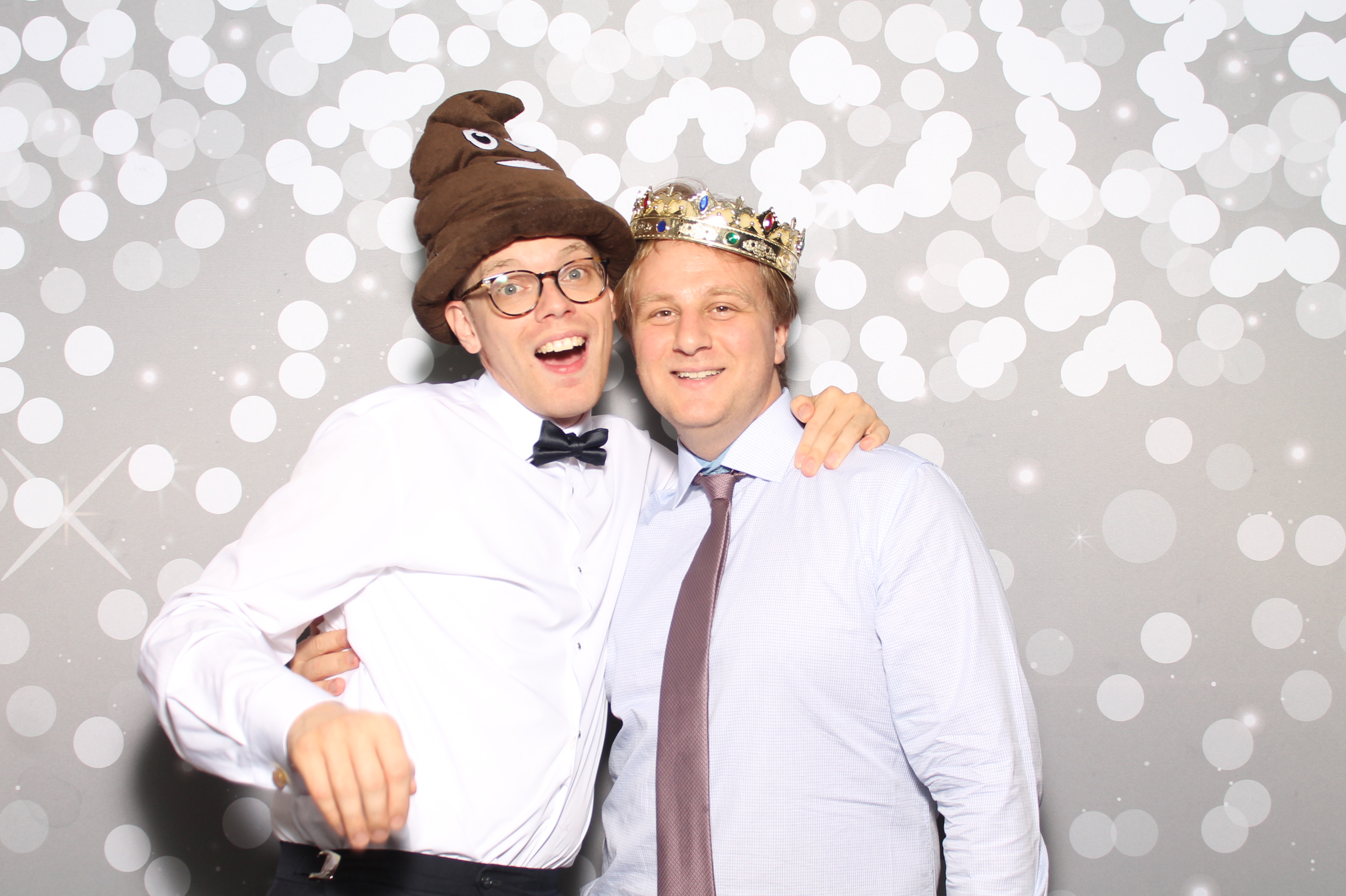 Maggie Keller Wedding Reception | View more photos from the event at gallery.photoboothcincy.com/u/PhotoBoothCincy/Maggie-Keller-Wedding-Reception