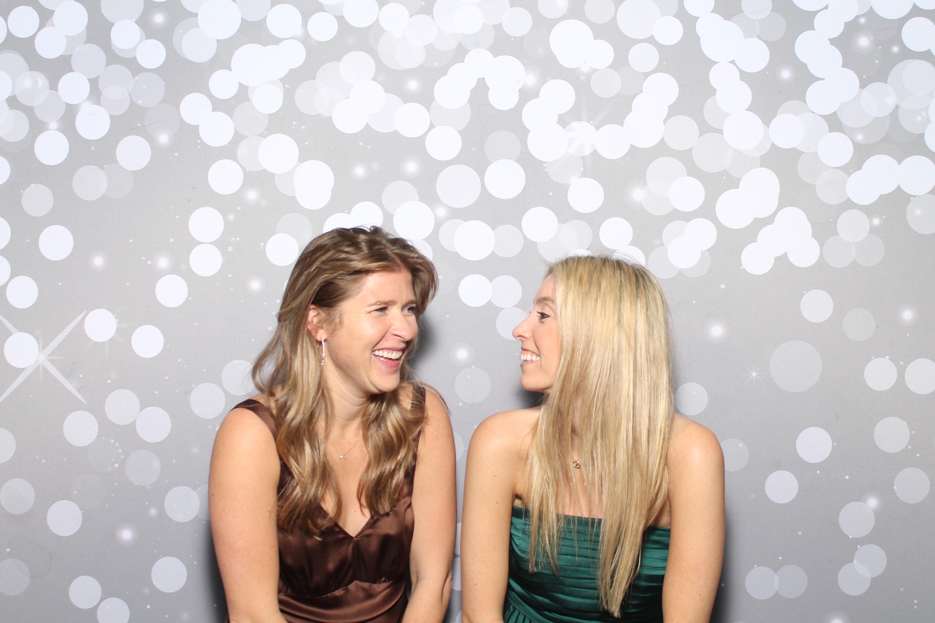 Maggie Keller Wedding Reception | View more photos from the event at gallery.photoboothcincy.com/u/PhotoBoothCincy/Maggie-Keller-Wedding-Reception