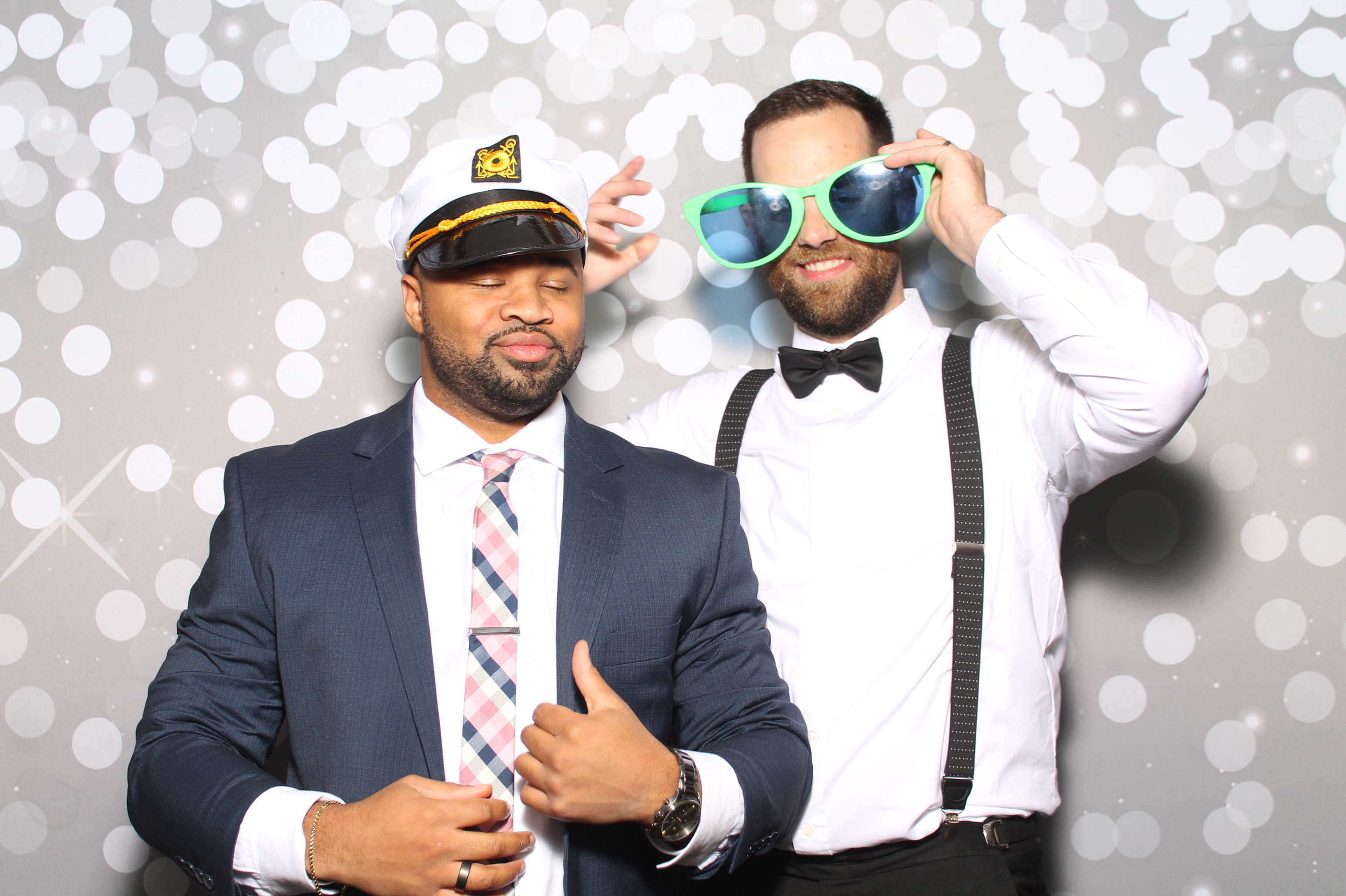 Maggie Keller Wedding Reception | View more photos from the event at gallery.photoboothcincy.com/u/PhotoBoothCincy/Maggie-Keller-Wedding-Reception