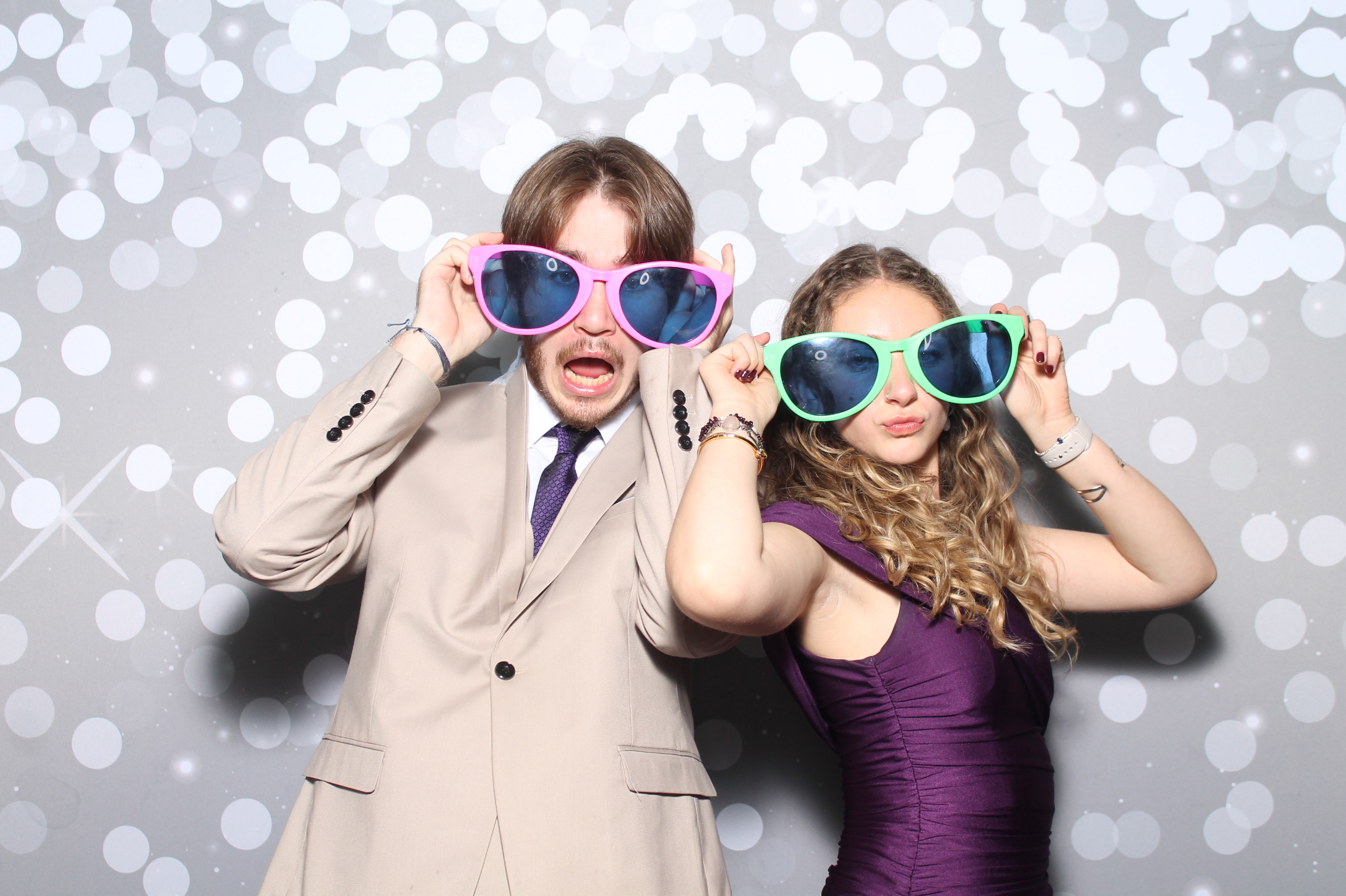 Maggie Keller Wedding Reception | View more photos from the event at gallery.photoboothcincy.com/u/PhotoBoothCincy/Maggie-Keller-Wedding-Reception