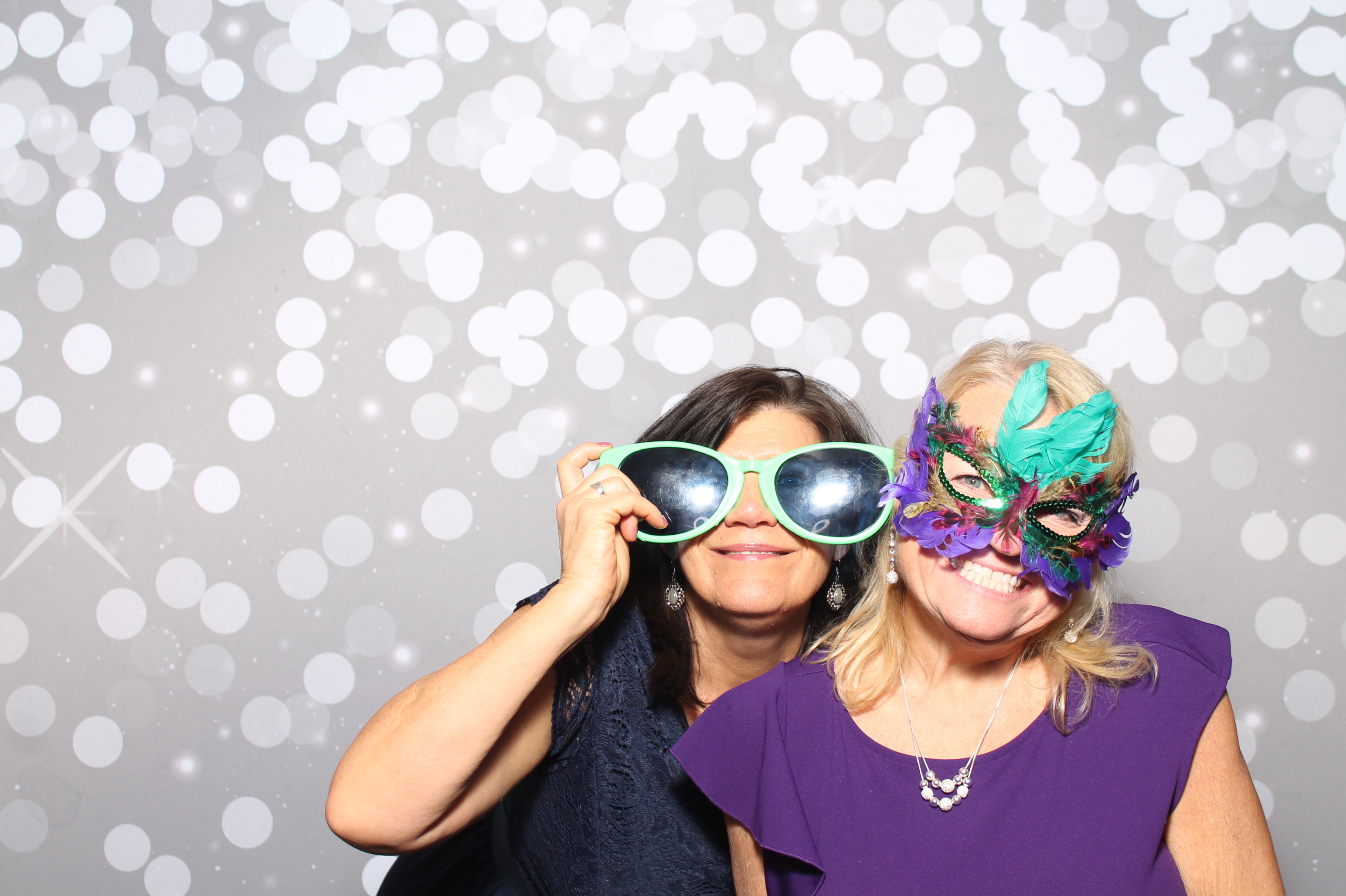 Maggie Keller Wedding Reception | View more photos from the event at gallery.photoboothcincy.com/u/PhotoBoothCincy/Maggie-Keller-Wedding-Reception