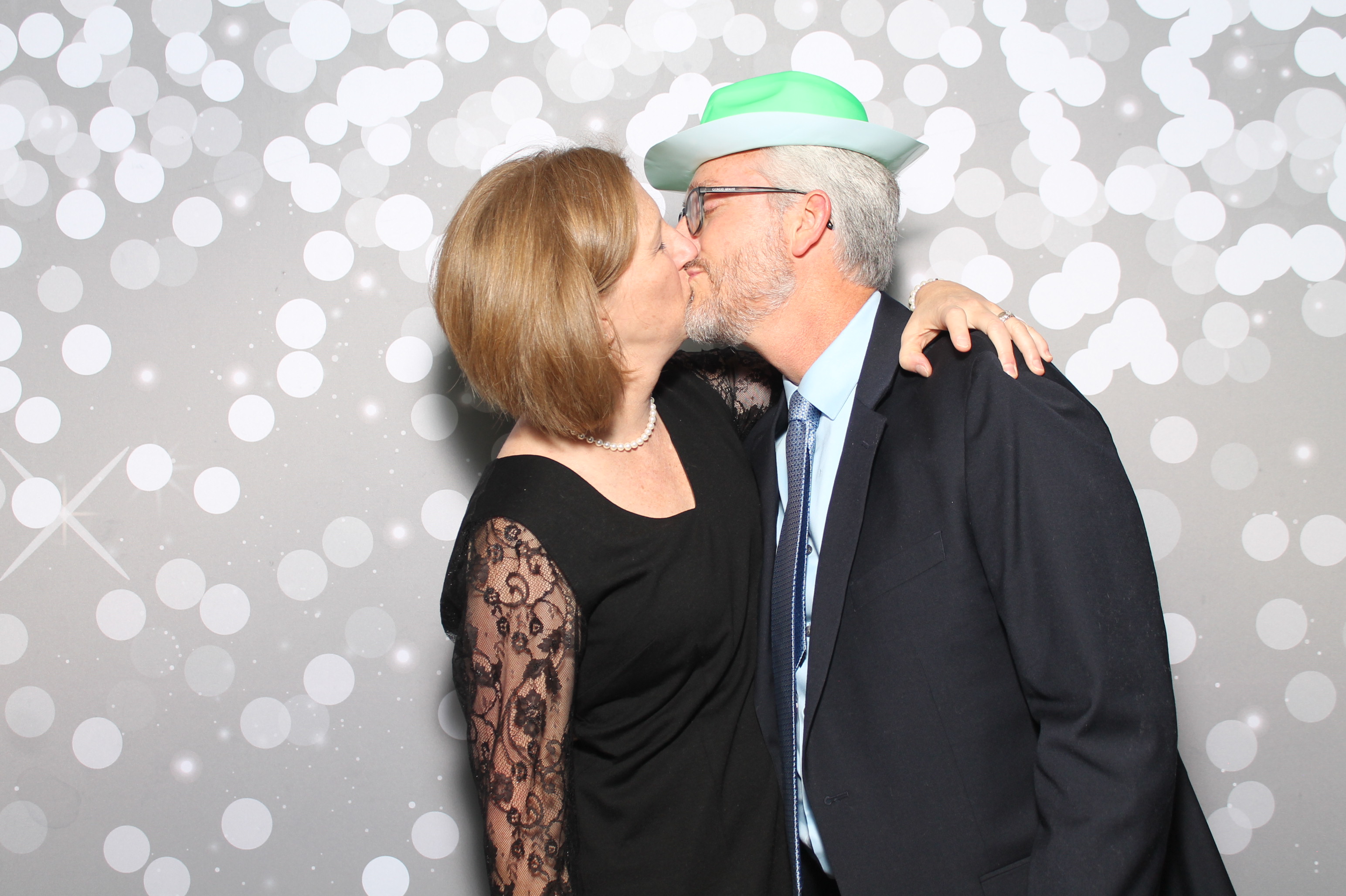 Maggie Keller Wedding Reception | View more photos from the event at gallery.photoboothcincy.com/u/PhotoBoothCincy/Maggie-Keller-Wedding-Reception