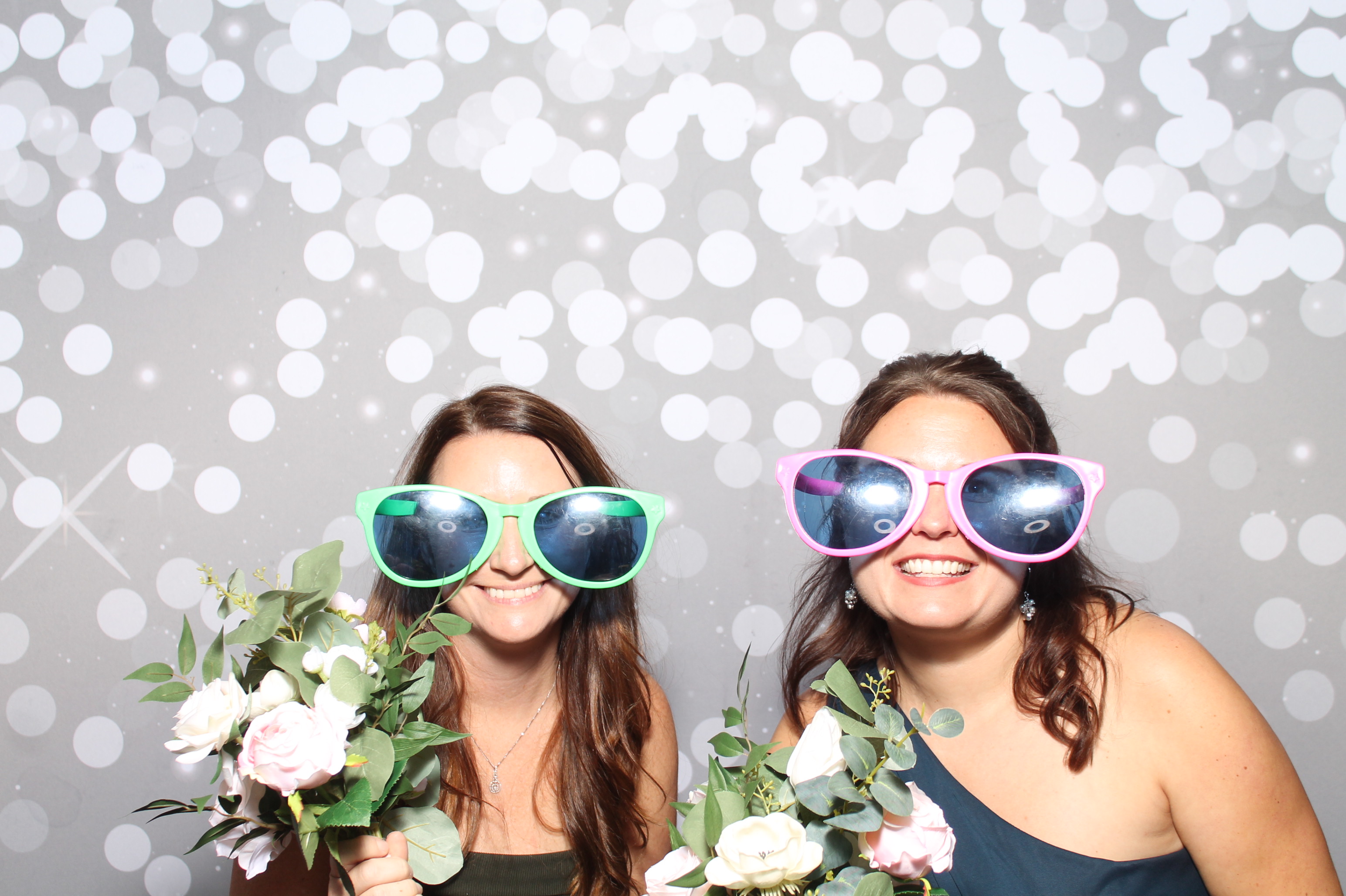 Maggie Keller Wedding Reception | View more photos from the event at gallery.photoboothcincy.com/u/PhotoBoothCincy/Maggie-Keller-Wedding-Reception