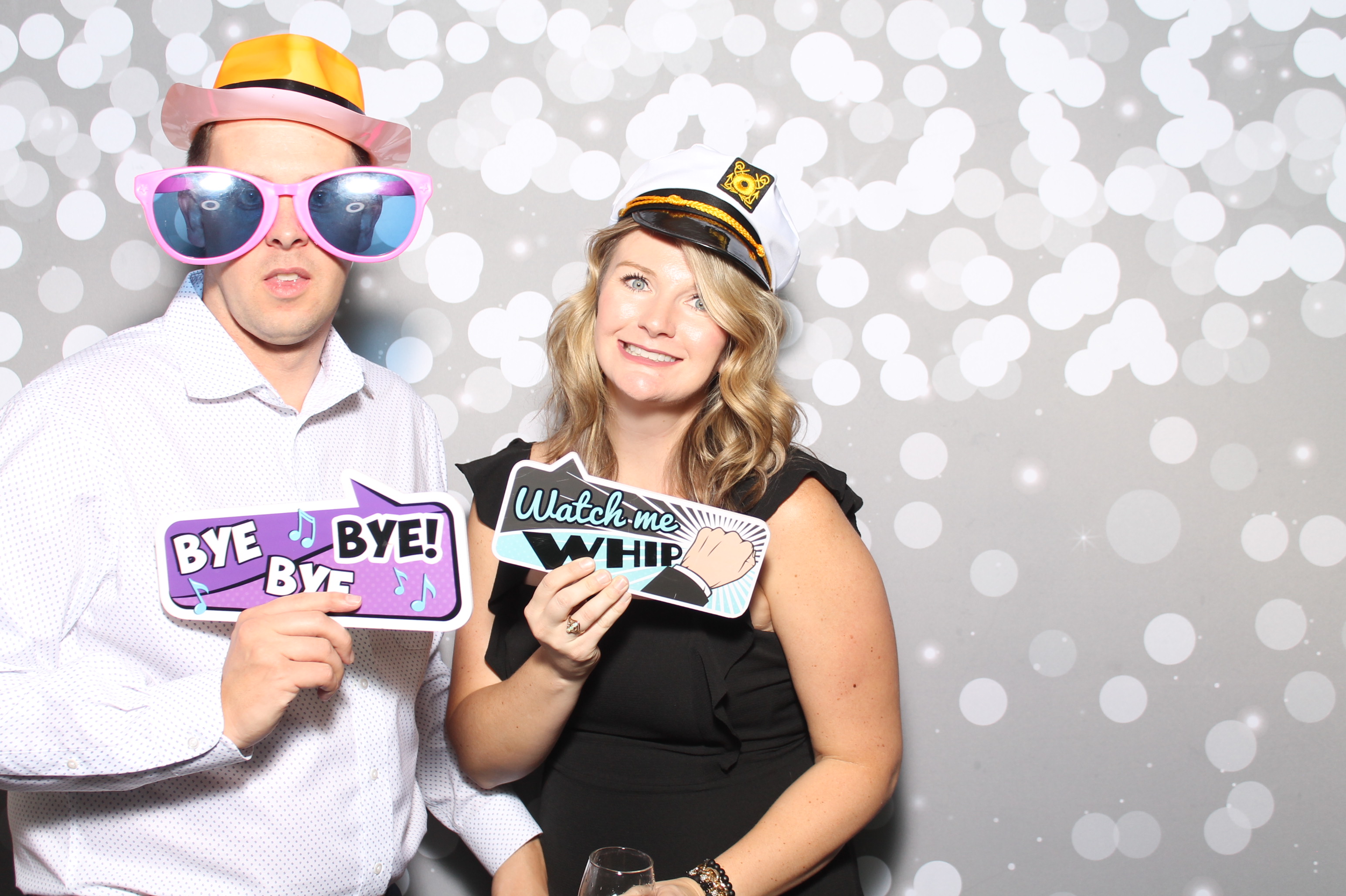 Maggie Keller Wedding Reception | View more photos from the event at gallery.photoboothcincy.com/u/PhotoBoothCincy/Maggie-Keller-Wedding-Reception