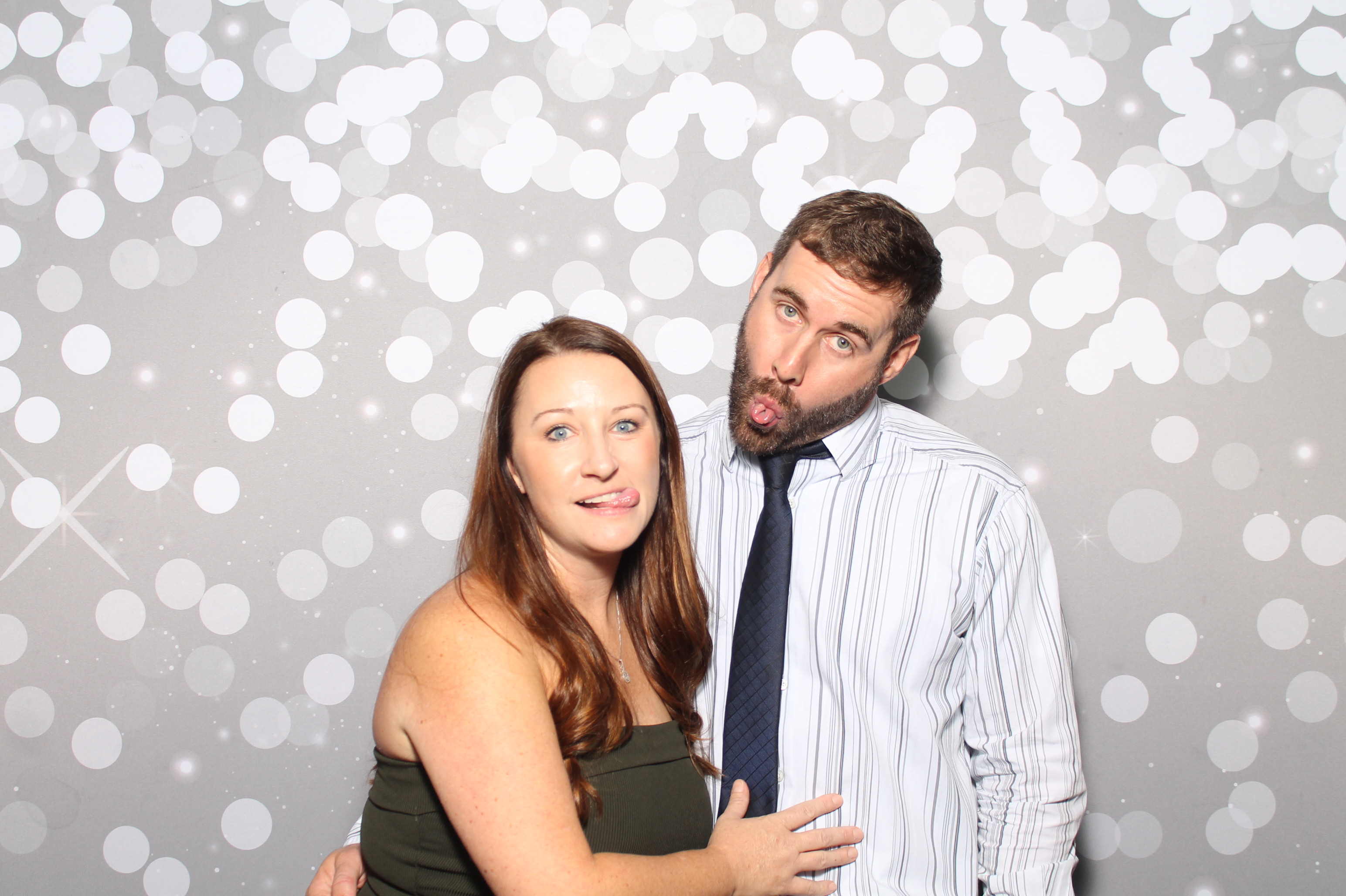 Maggie Keller Wedding Reception | View more photos from the event at gallery.photoboothcincy.com/u/PhotoBoothCincy/Maggie-Keller-Wedding-Reception