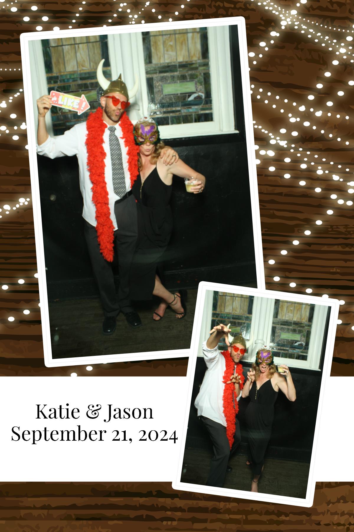 Magoon Link Wedding | View more photos from the event at gallery.photoboothcincy.com/u/PhotoBoothCincy/Magoon-Link-Wedding