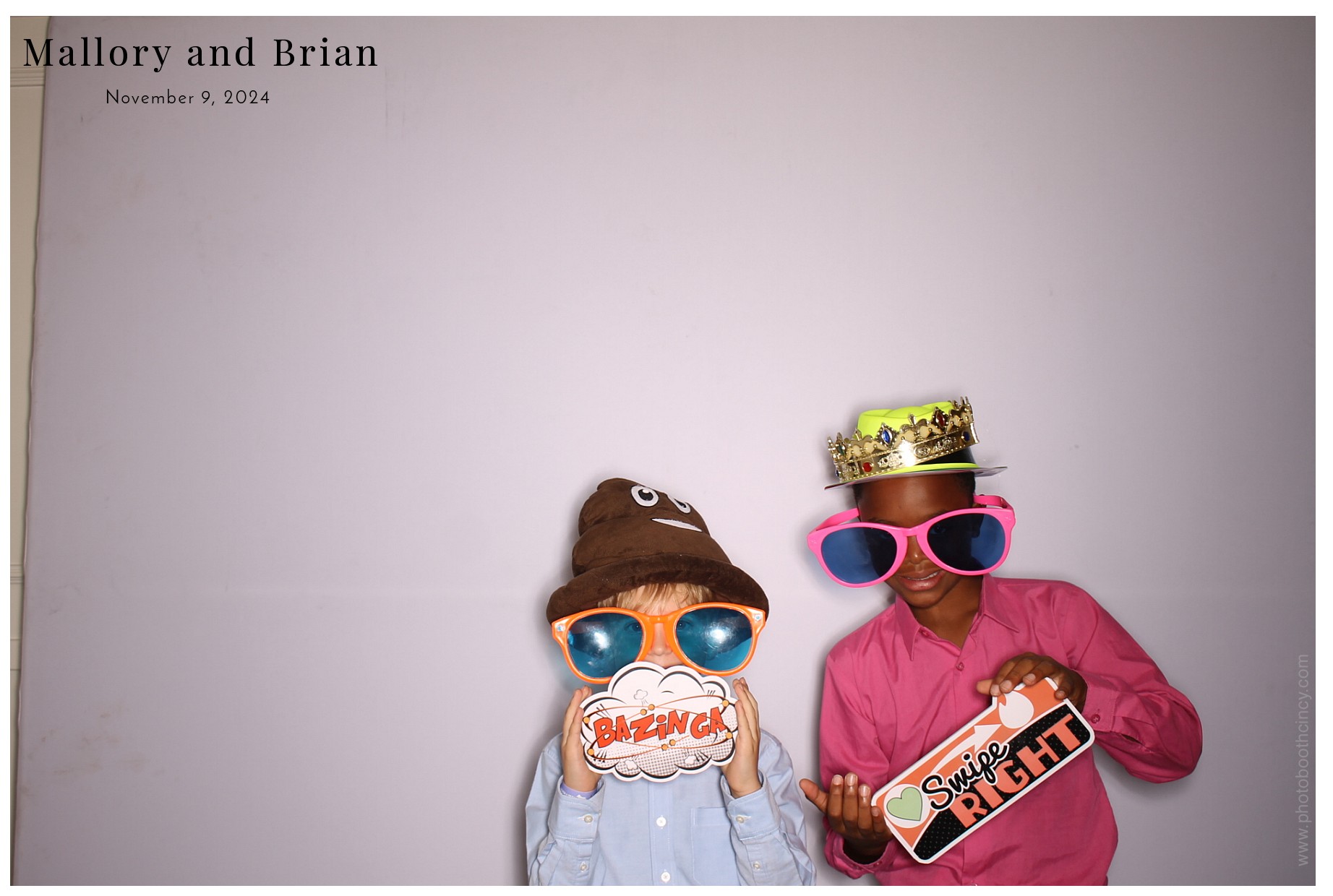 Mallory & Brian  | View more photos from the event at gallery.photoboothcincy.com/u/PhotoBoothCincy/Mallory-Brian