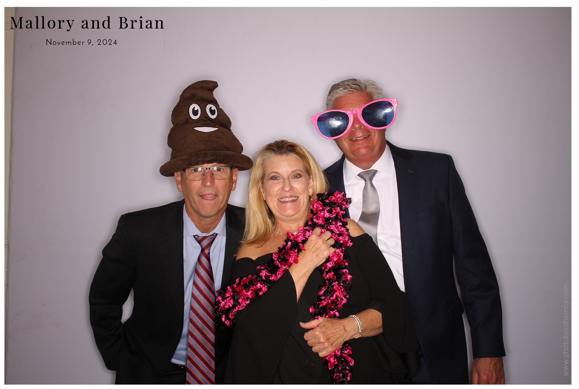 Mallory & Brian  | View more photos from the event at gallery.photoboothcincy.com/u/PhotoBoothCincy/Mallory-Brian