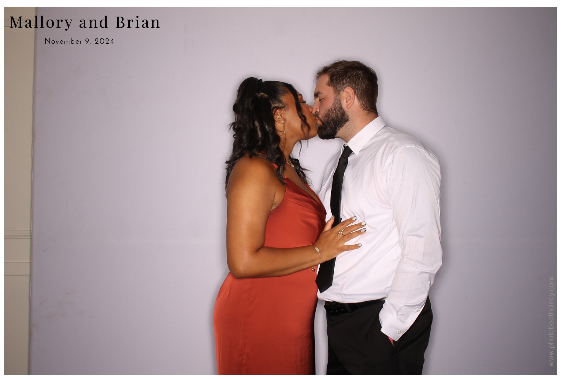 Mallory & Brian  | View more photos from the event at gallery.photoboothcincy.com/u/PhotoBoothCincy/Mallory-Brian
