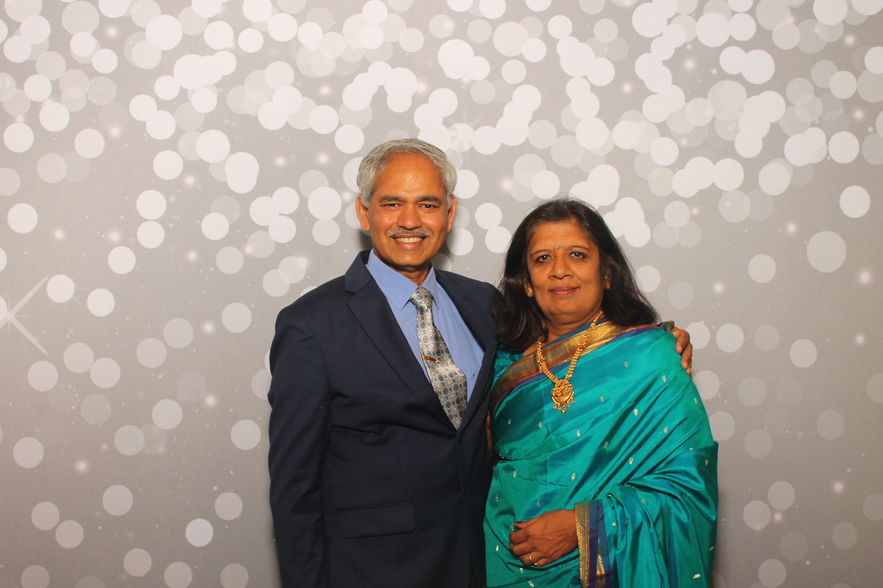 Mayuri & Raj | View more photos from the event at gallery.photoboothcincy.com/u/PhotoBoothCincy/Mayuri-Raj
