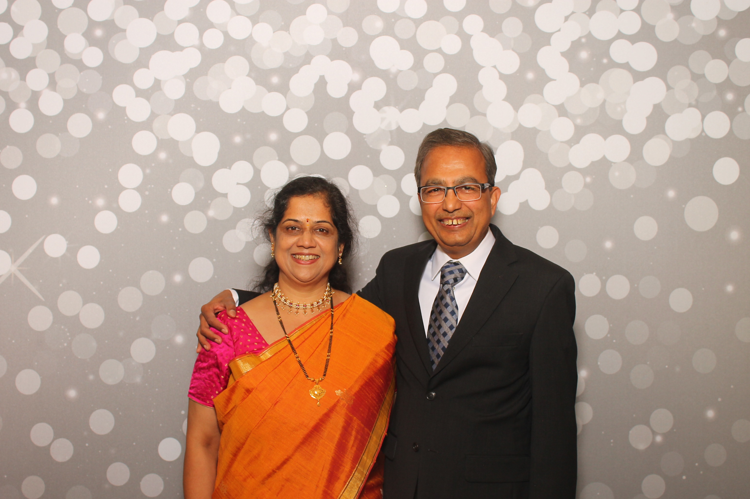 Mayuri & Raj | View more photos from the event at gallery.photoboothcincy.com/u/PhotoBoothCincy/Mayuri-Raj