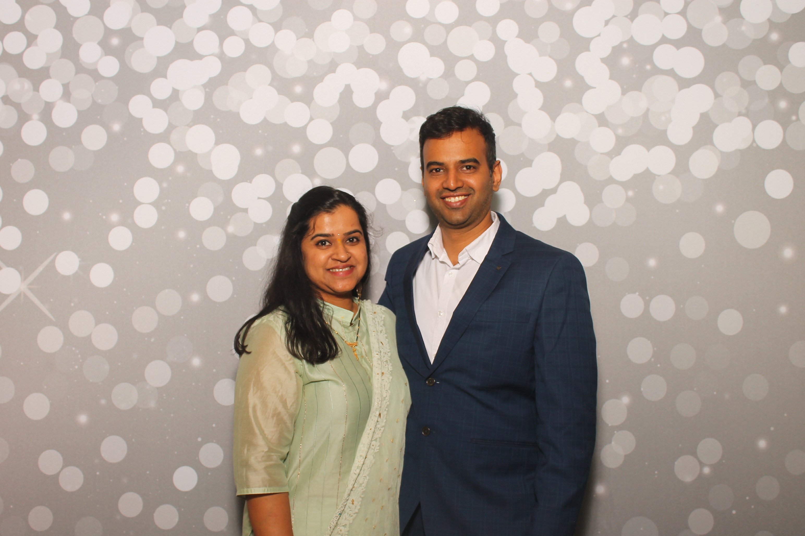 Mayuri & Raj | View more photos from the event at gallery.photoboothcincy.com/u/PhotoBoothCincy/Mayuri-Raj