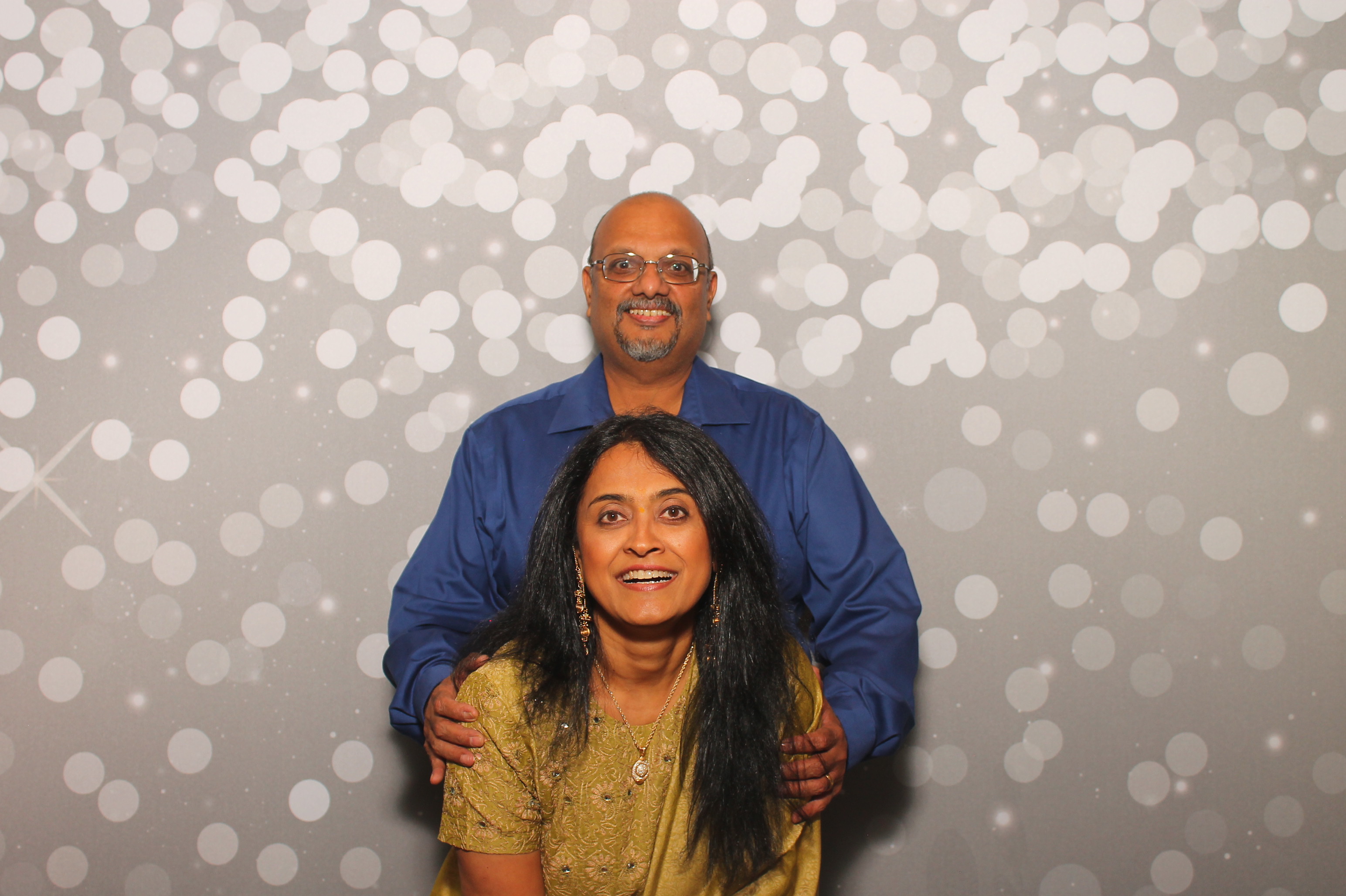 Mayuri & Raj | View more photos from the event at gallery.photoboothcincy.com/u/PhotoBoothCincy/Mayuri-Raj
