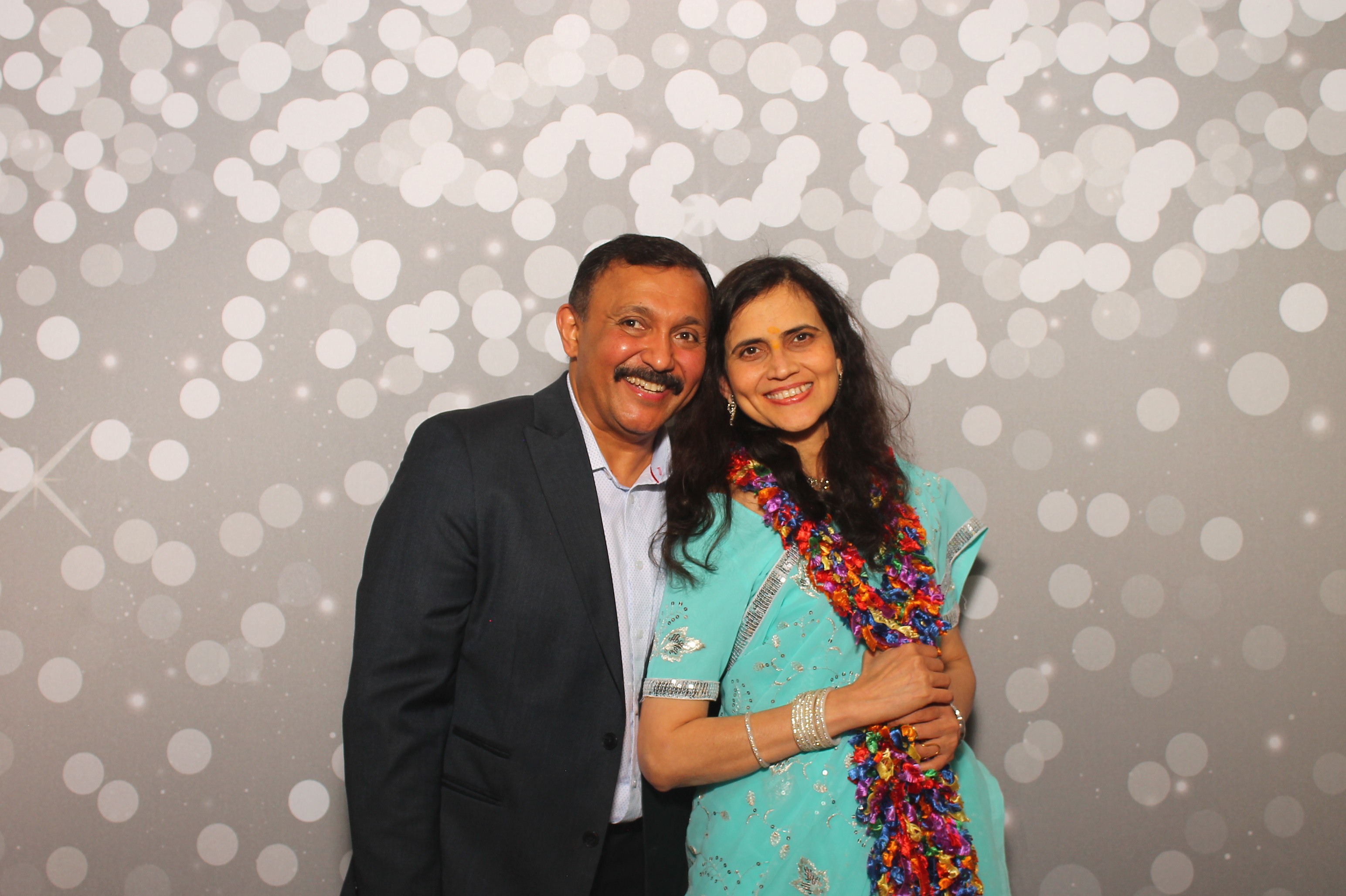 Mayuri & Raj | View more photos from the event at gallery.photoboothcincy.com/u/PhotoBoothCincy/Mayuri-Raj