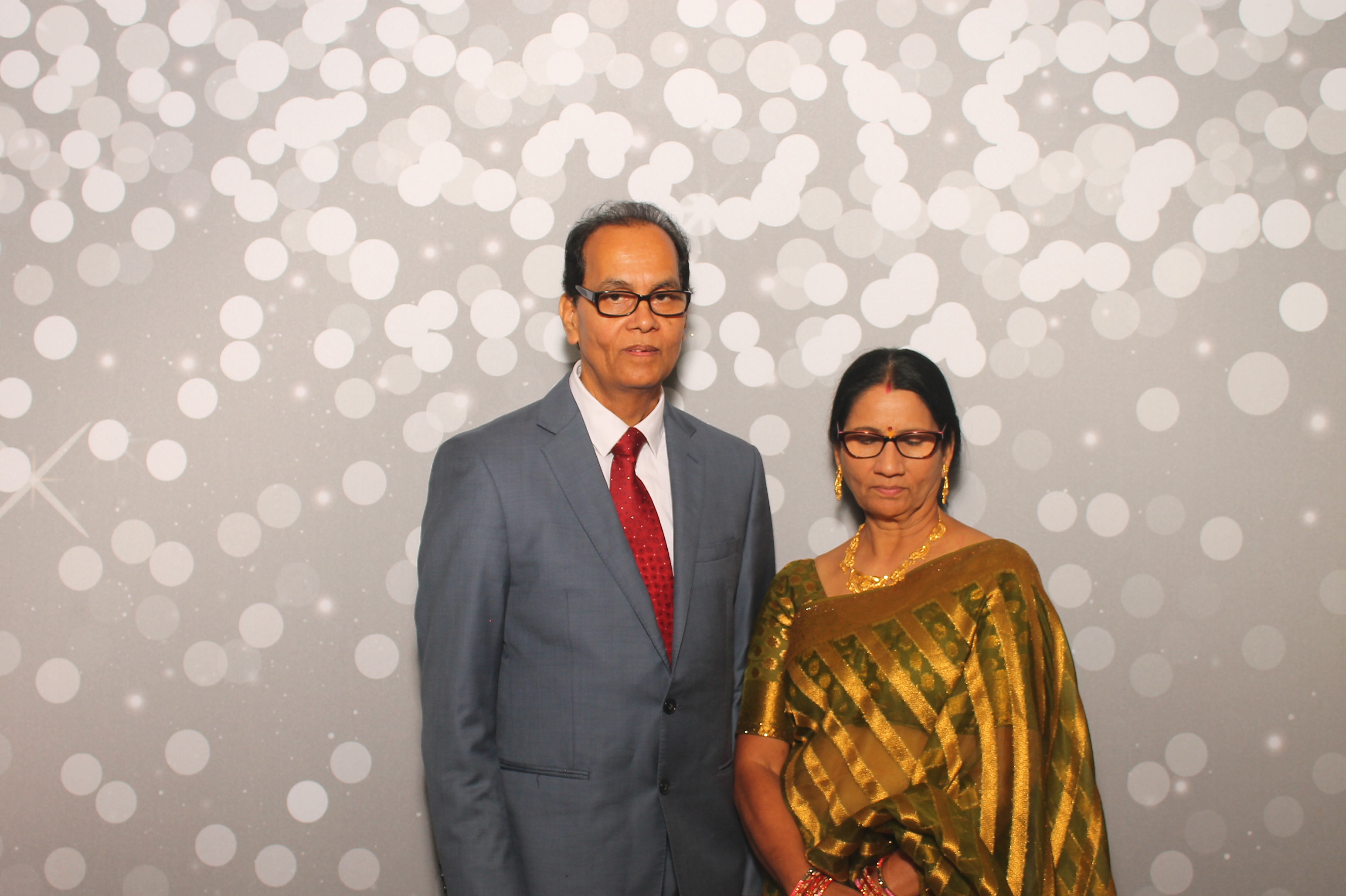 Mayuri & Raj | View more photos from the event at gallery.photoboothcincy.com/u/PhotoBoothCincy/Mayuri-Raj