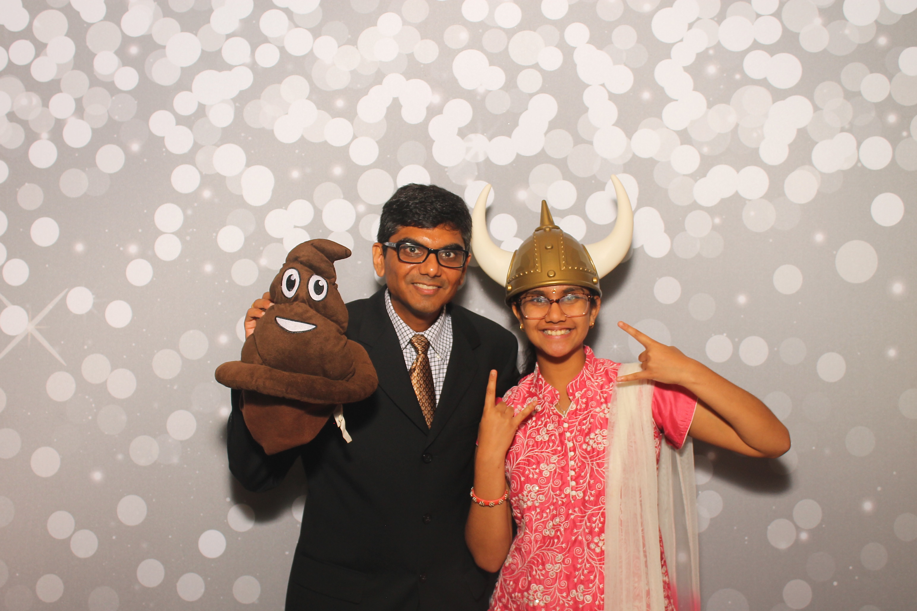 Mayuri & Raj | View more photos from the event at gallery.photoboothcincy.com/u/PhotoBoothCincy/Mayuri-Raj