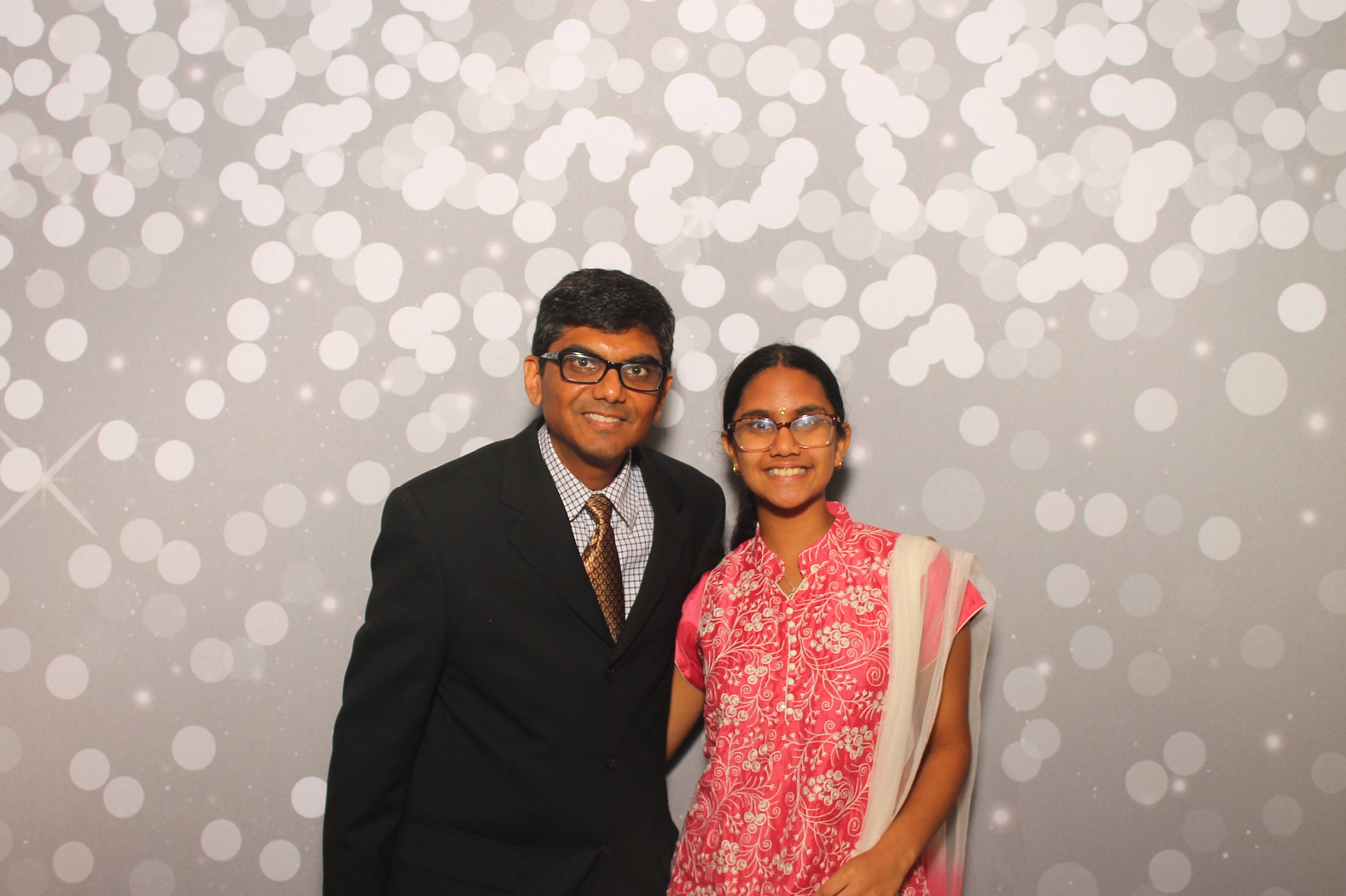 Mayuri & Raj | View more photos from the event at gallery.photoboothcincy.com/u/PhotoBoothCincy/Mayuri-Raj