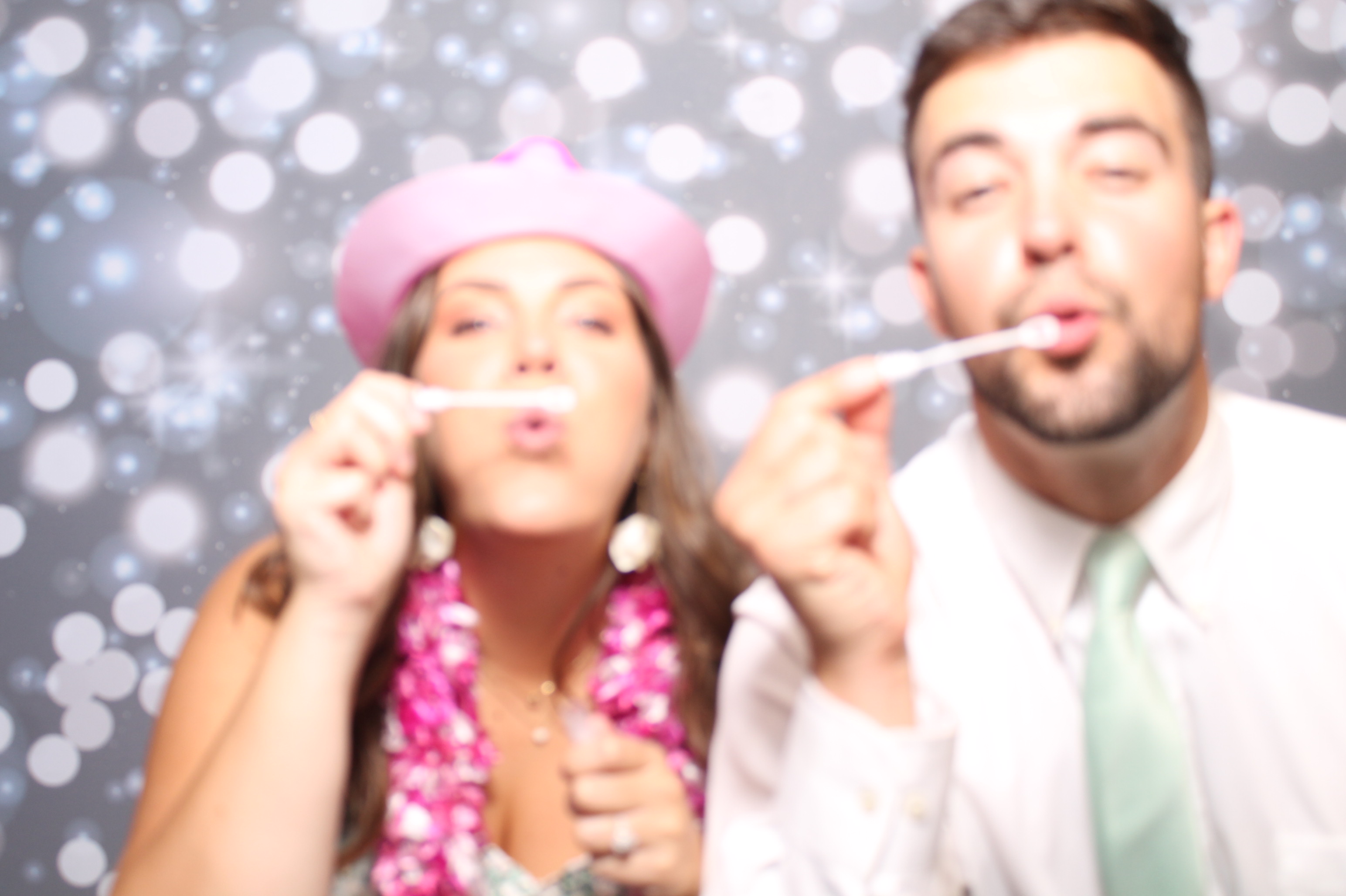 Mike & Jenny | View more photos from the event at gallery.photoboothcincy.com/u/PhotoBoothCincy/Mike-Jenny