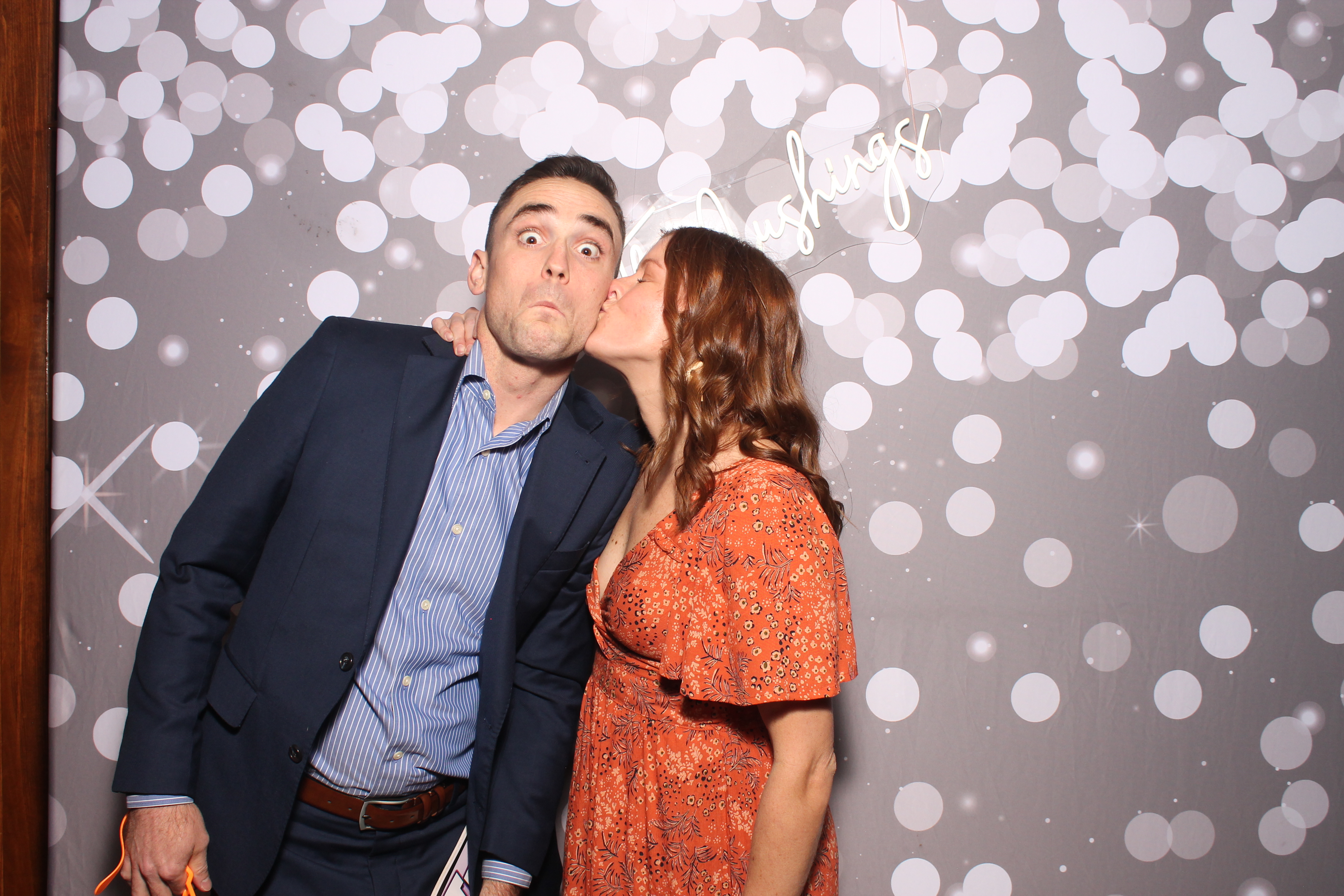 Mike & Marissa  | View more photos from the event at gallery.photoboothcincy.com/u/PhotoBoothCincy/Mike-Marissa