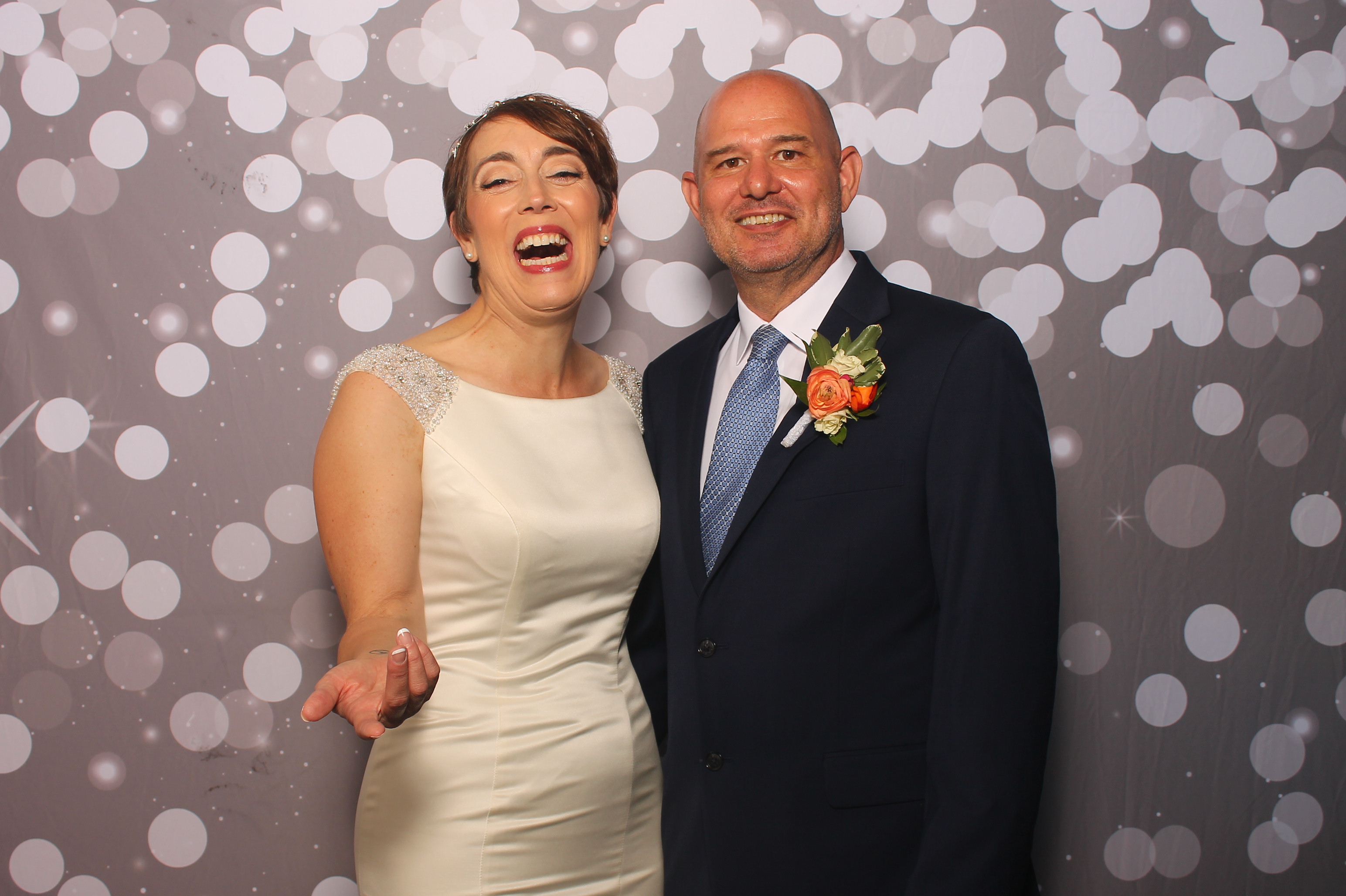Miller & JJ  | View more photos from the event at gallery.photoboothcincy.com/u/PhotoBoothCincy/Miller-JJ