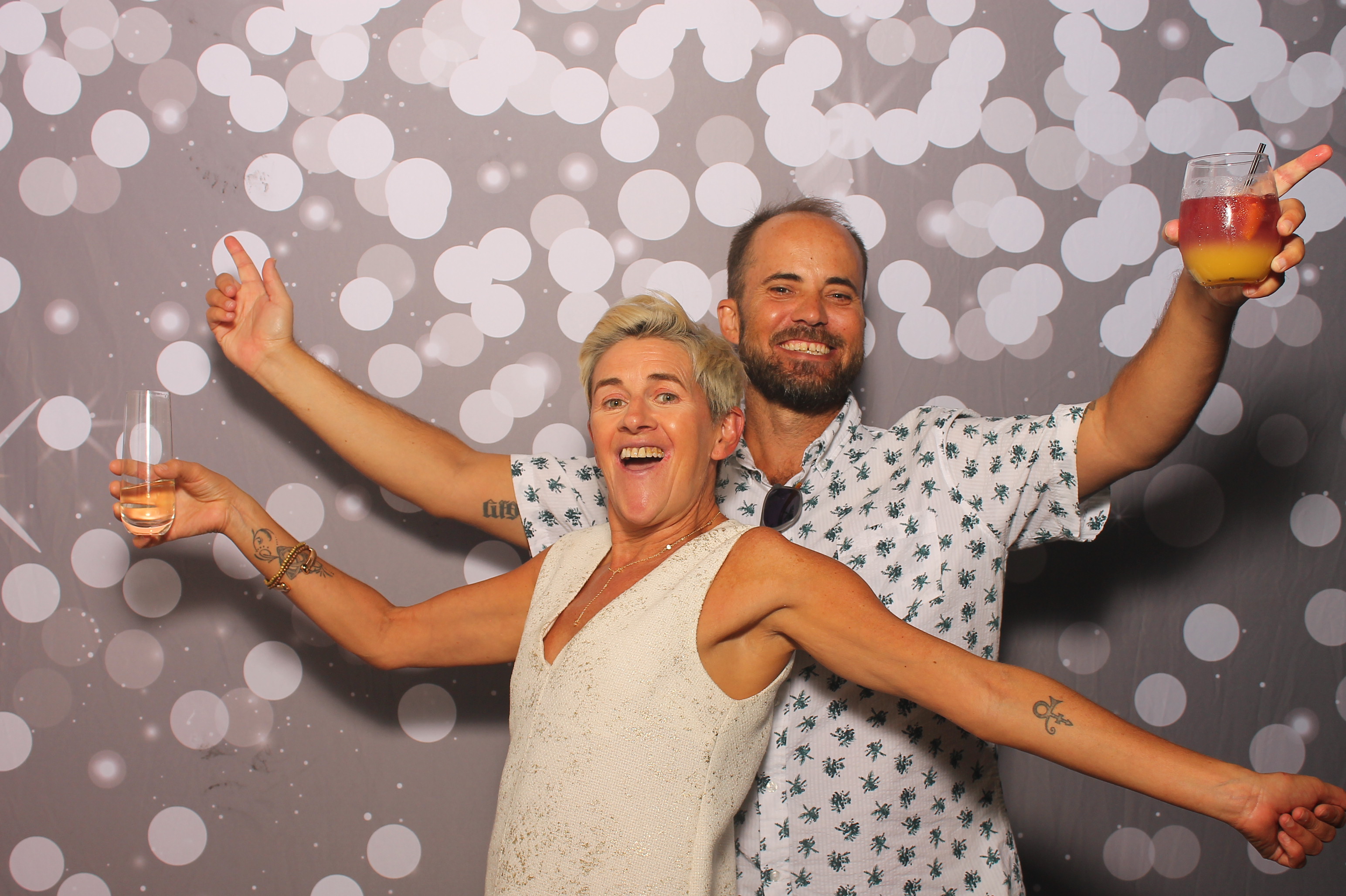Miller & JJ  | View more photos from the event at gallery.photoboothcincy.com/u/PhotoBoothCincy/Miller-JJ